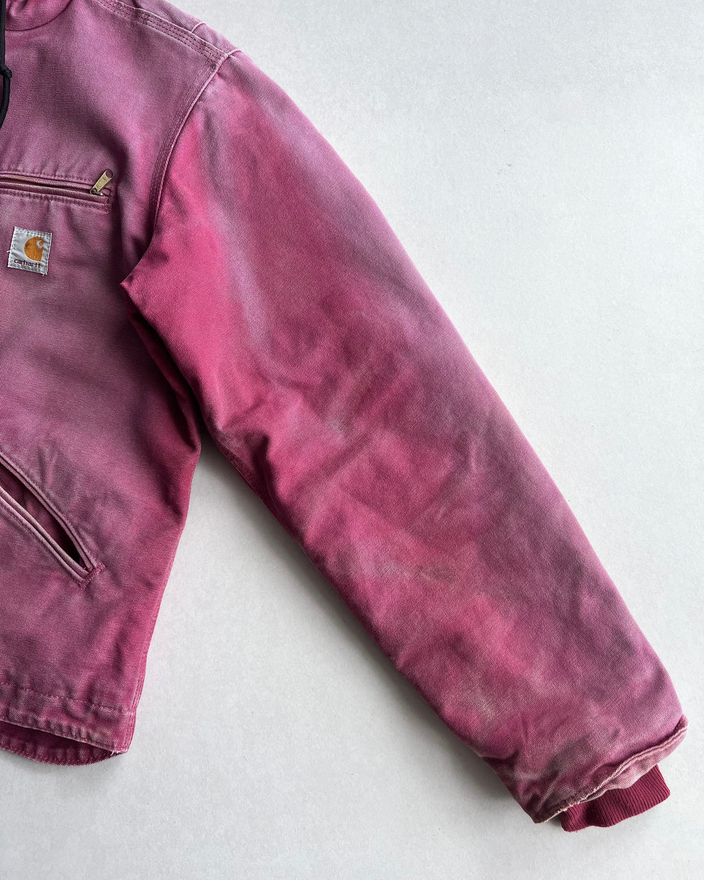 1990S SUN FADED PINK CARHARTT DETROIT HOODED WORK JACKET (M)