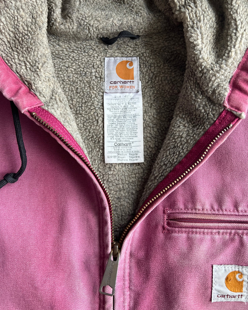 1990S SUN FADED PINK CARHARTT DETROIT HOODED WORK JACKET (M)