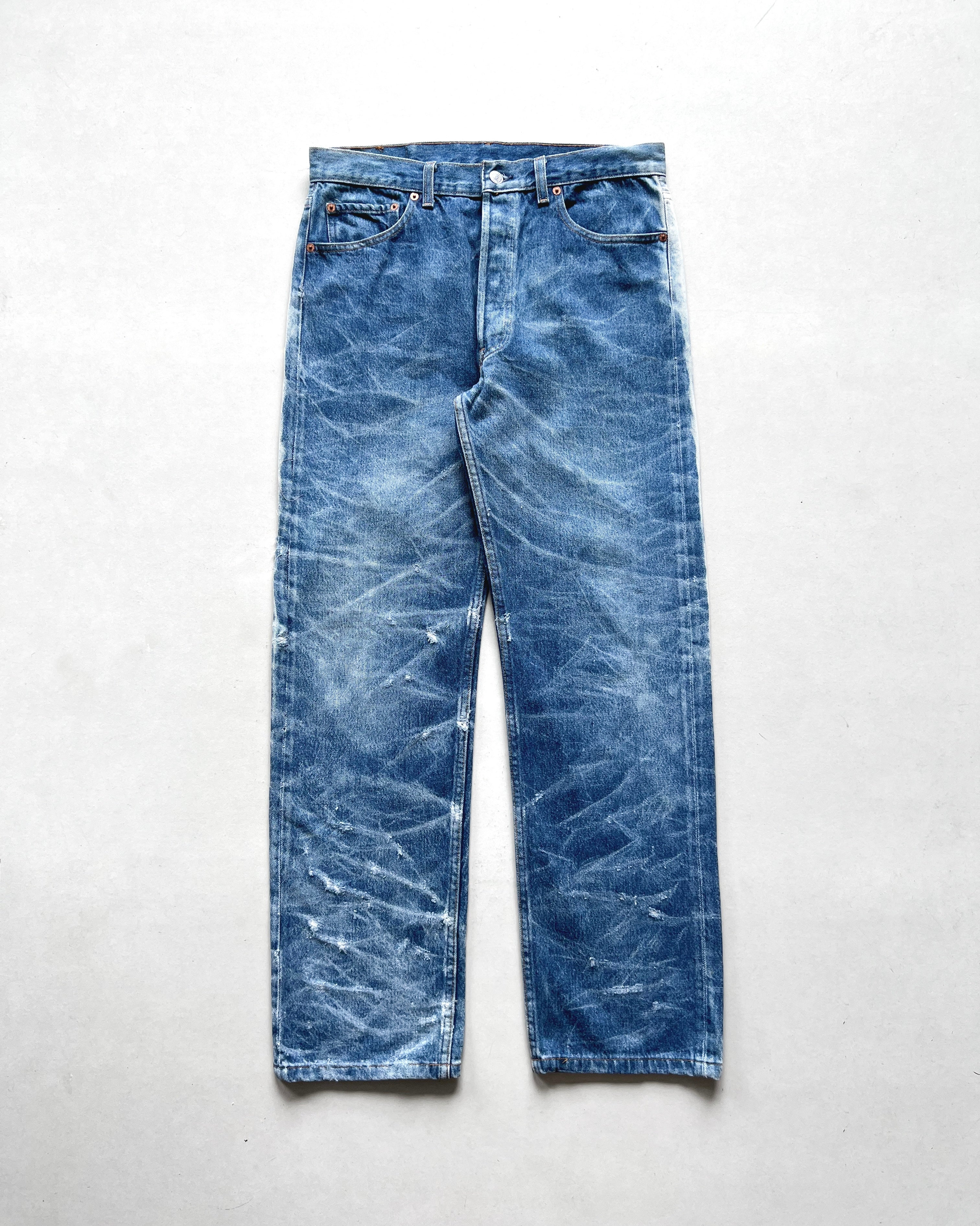 1990S FADED LEVI'S 501 WHISKERS JEANS (34)