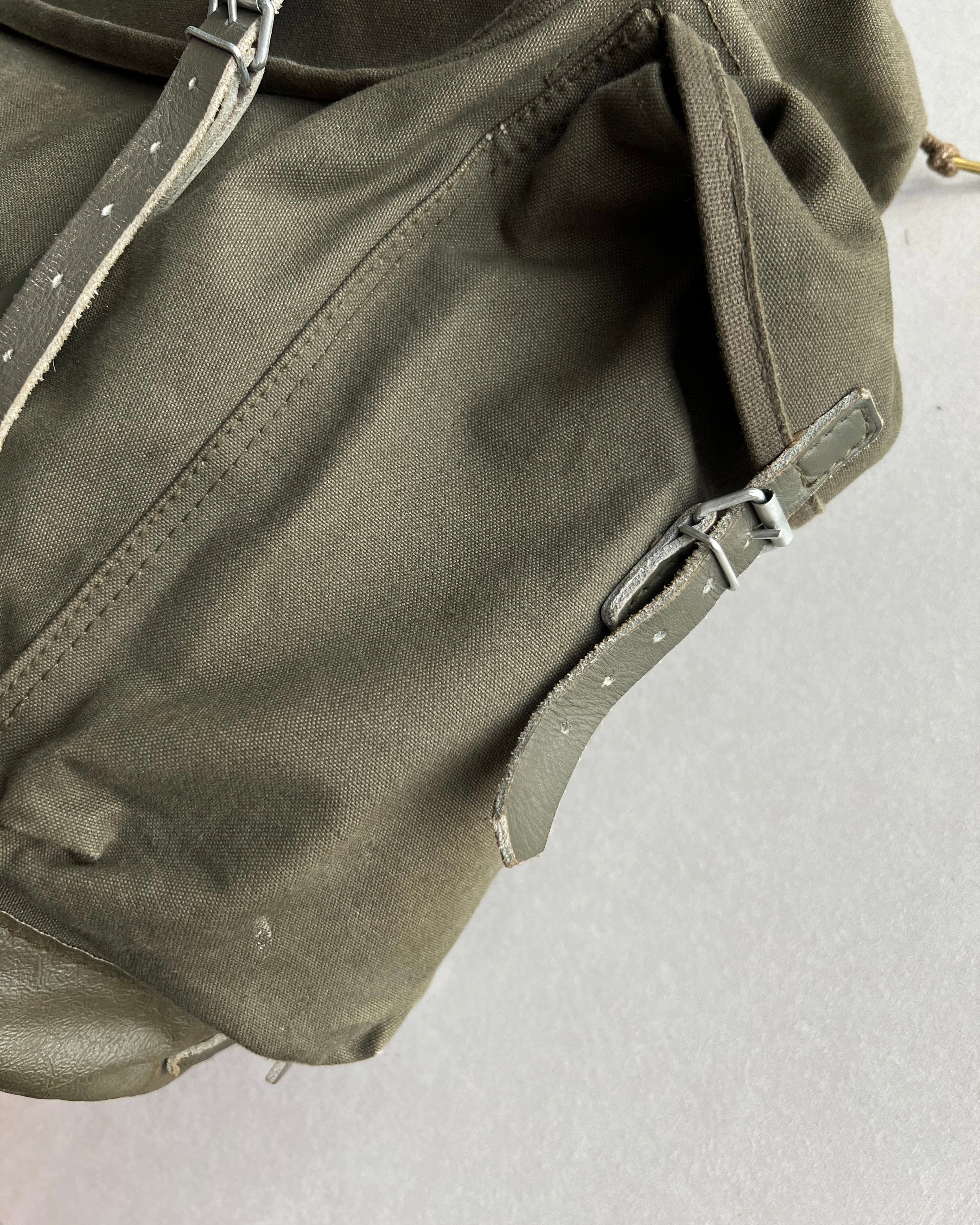 1940S EUROPE ARMY RUCKSACK BACKPACK (OS)