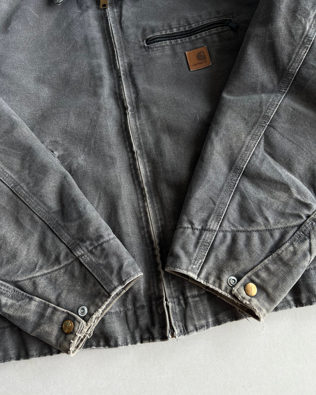 1990S FADED GREY CARHARTT DETROIT WORK JACKET (L)