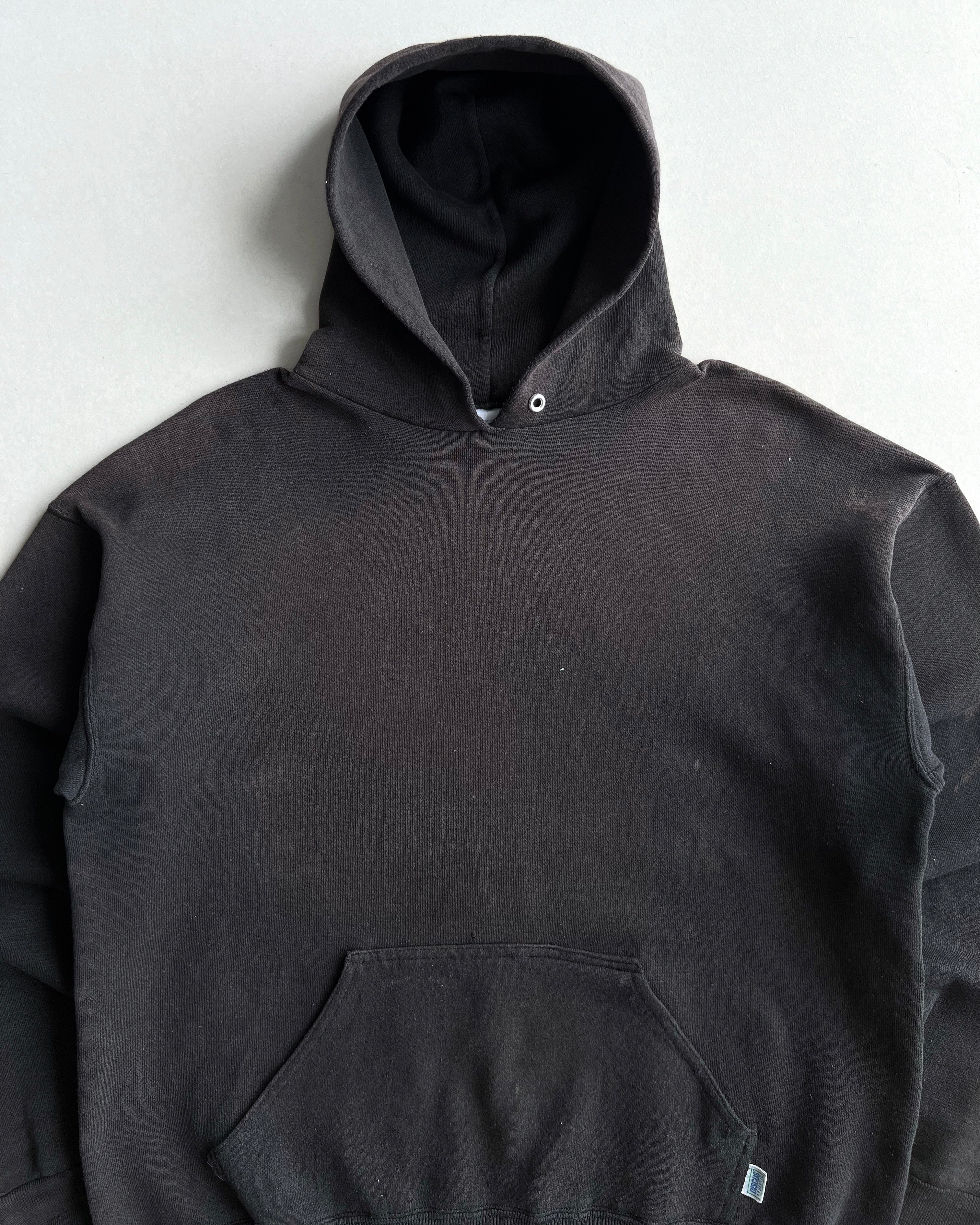 1990S SUN FADED BLACK DISCUS ATHLETIC HOODIE (L)