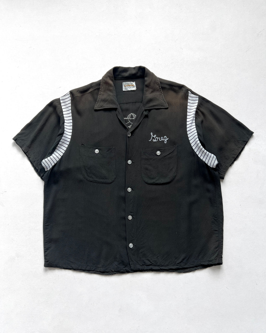 1950S OLYMPIAN 'THE PADDOCK' RAYON BOWLING SHIRT (L)