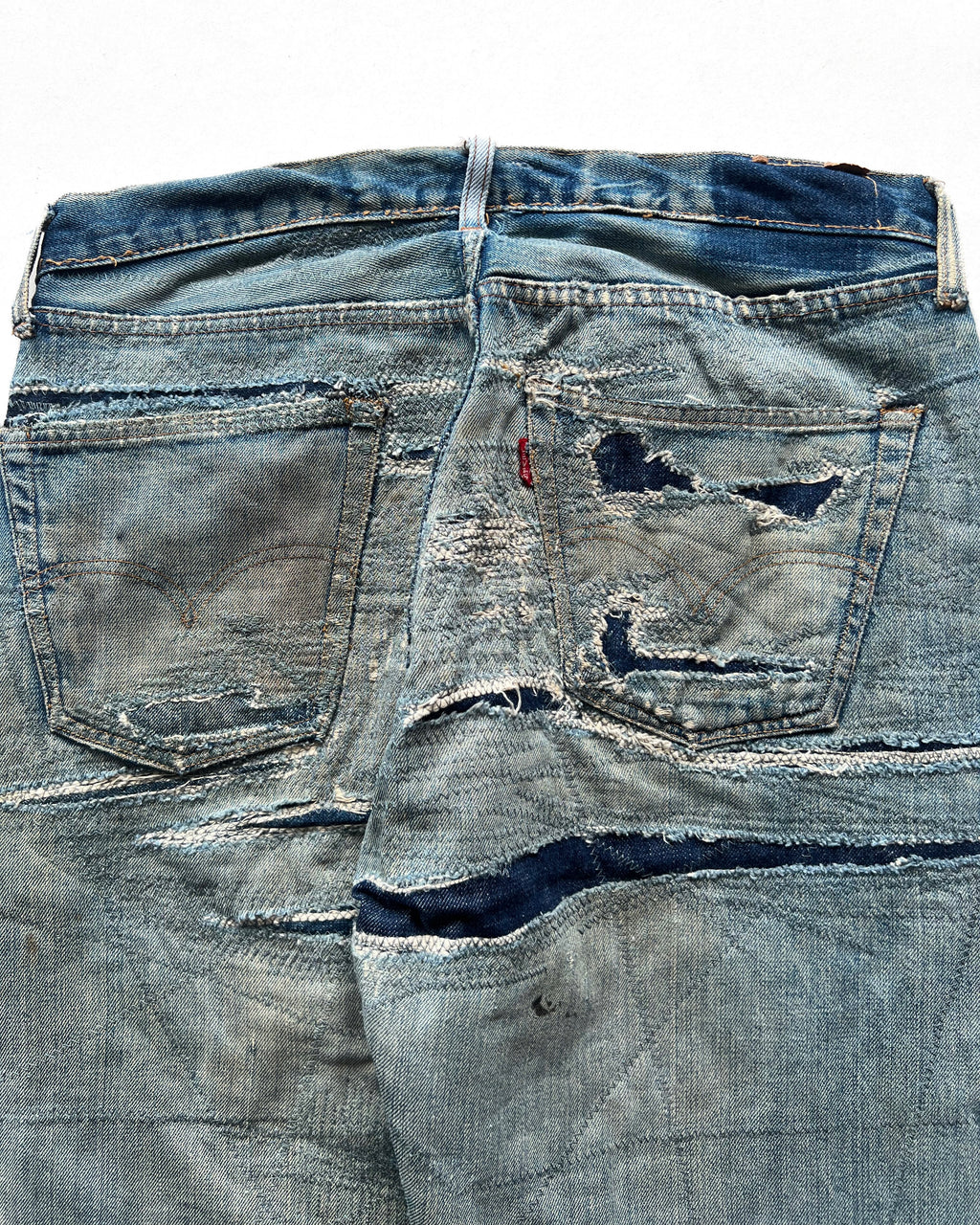 1970S LEVI'S 501 BIG E REPAIRED SELVEDGE JEANS (35)