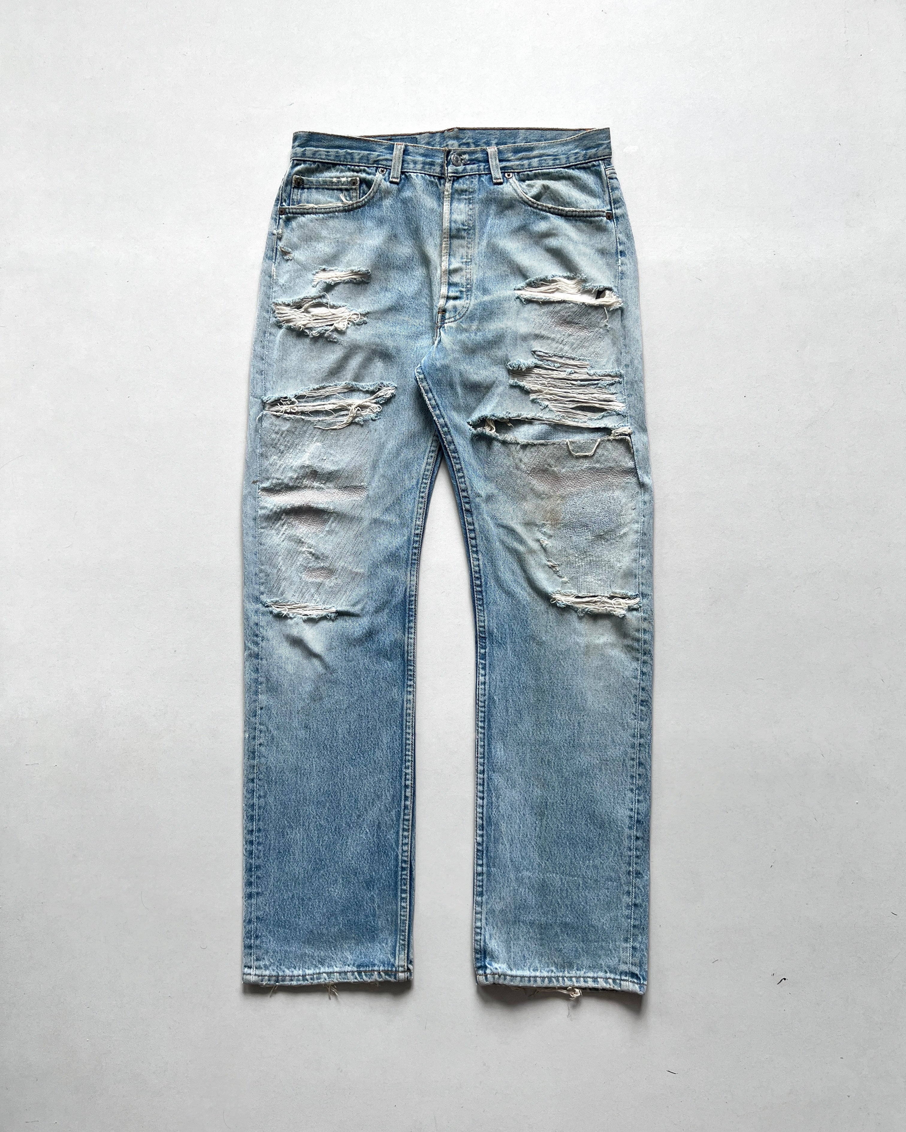 1990S LEVI'S 501 DISTRESSED JEANS (33)
