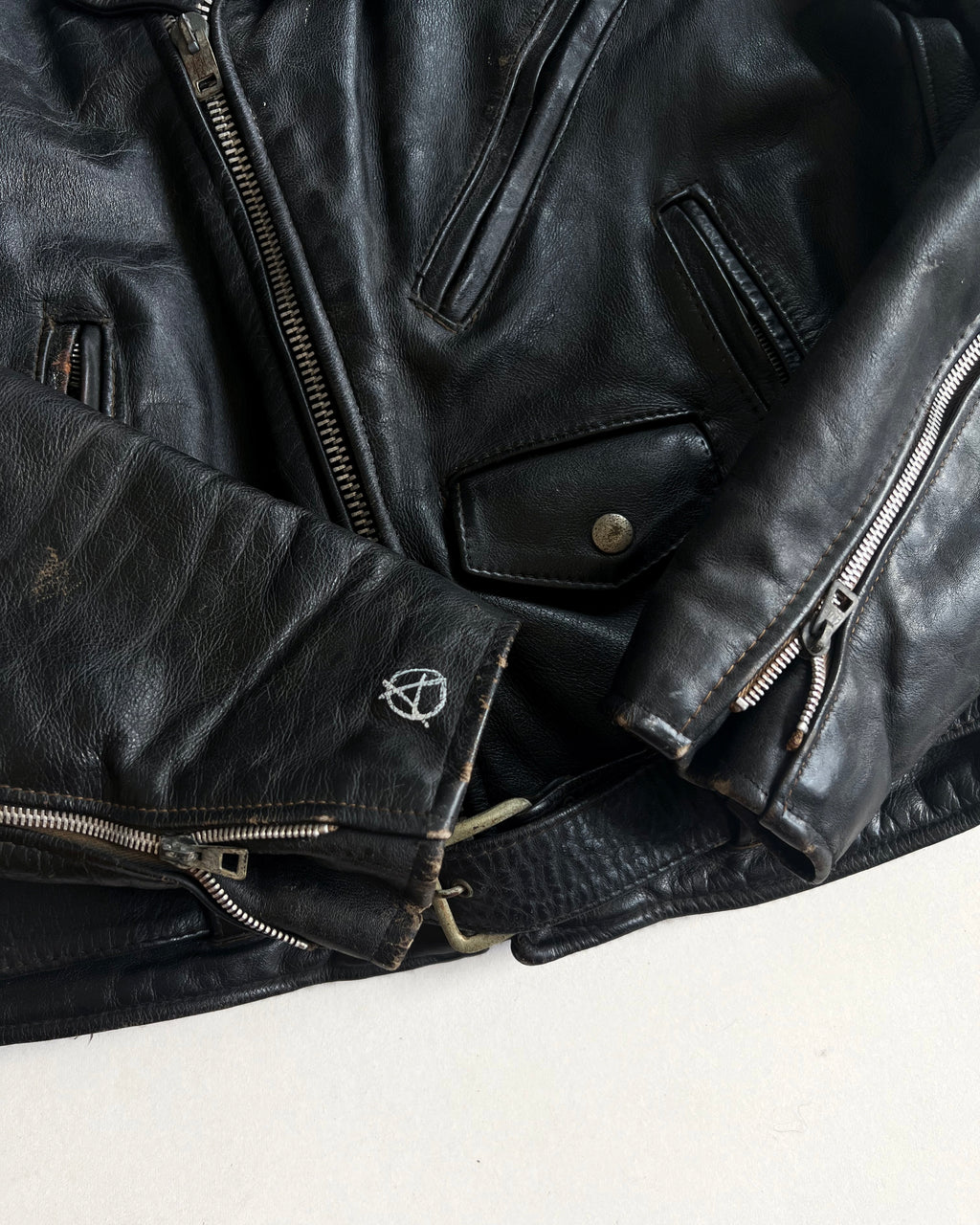 1960S EXCELLED LEATHER BIKER JACKET (M)