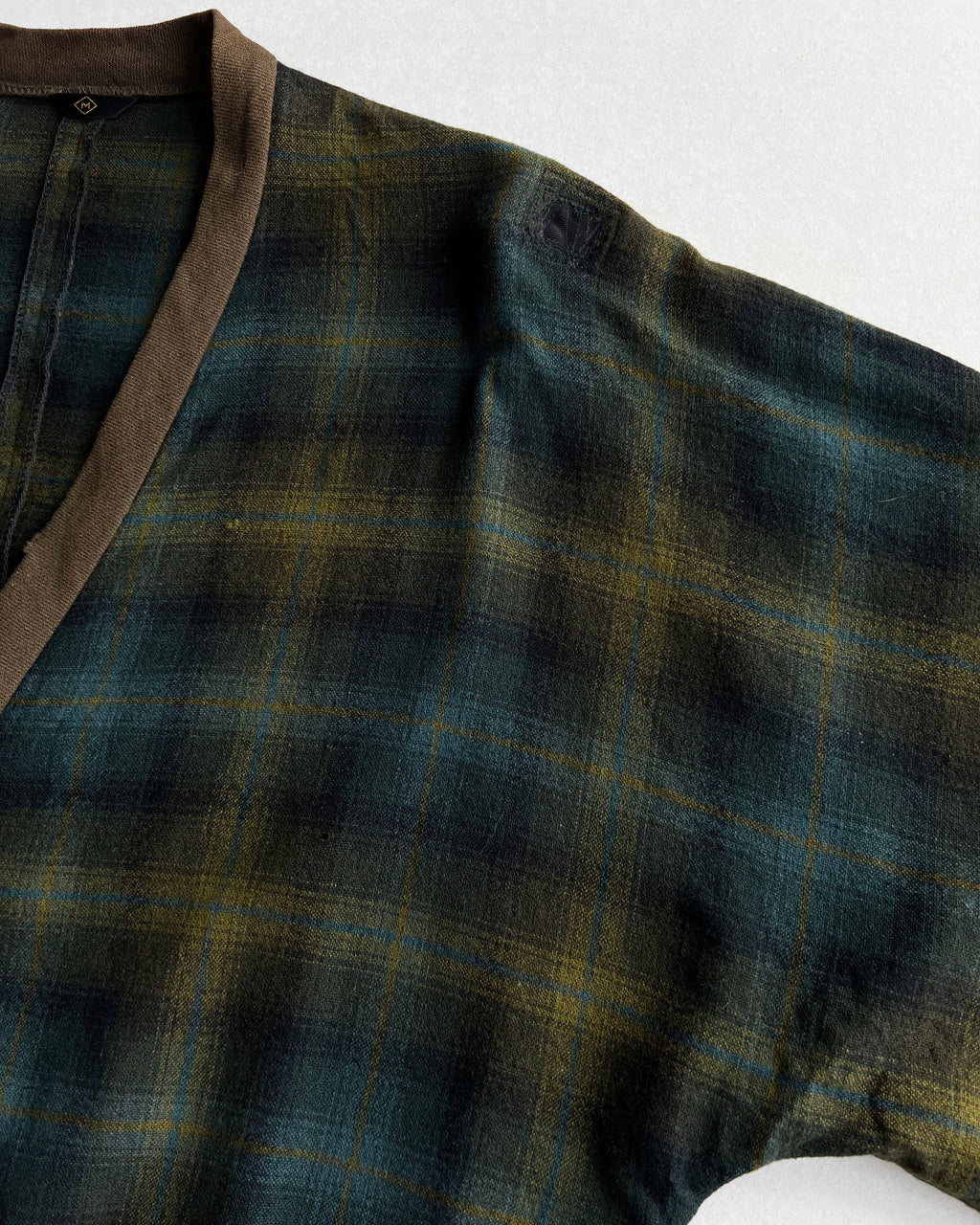 1980S PENDLETON SHADOW PLAID WOOL CARDIGAN (M)