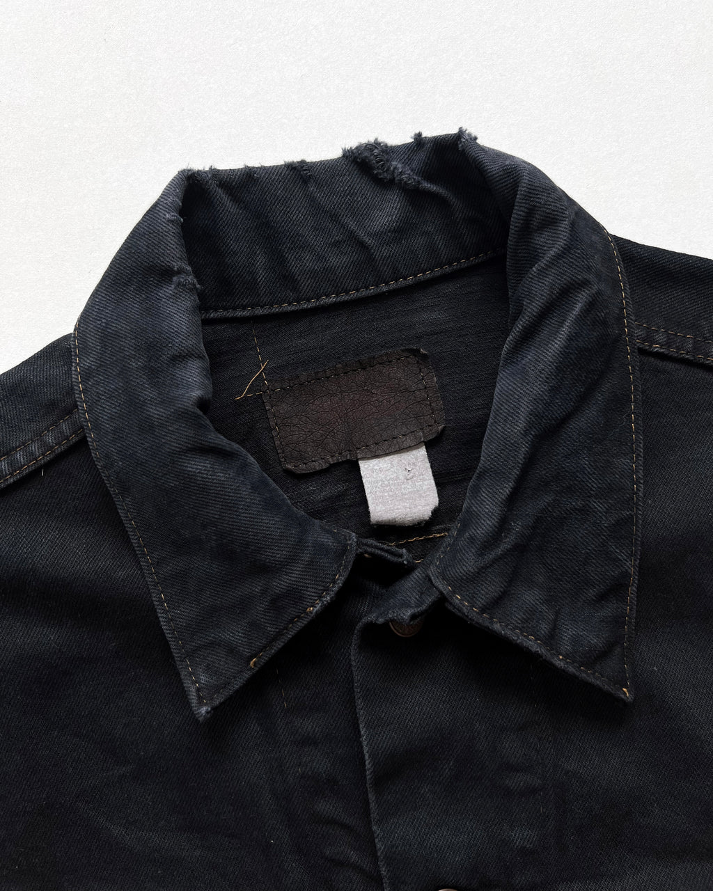 1970S OVERDYED BLACK LEVI'S 70505 TYPE III DENIM JACKET (XL)