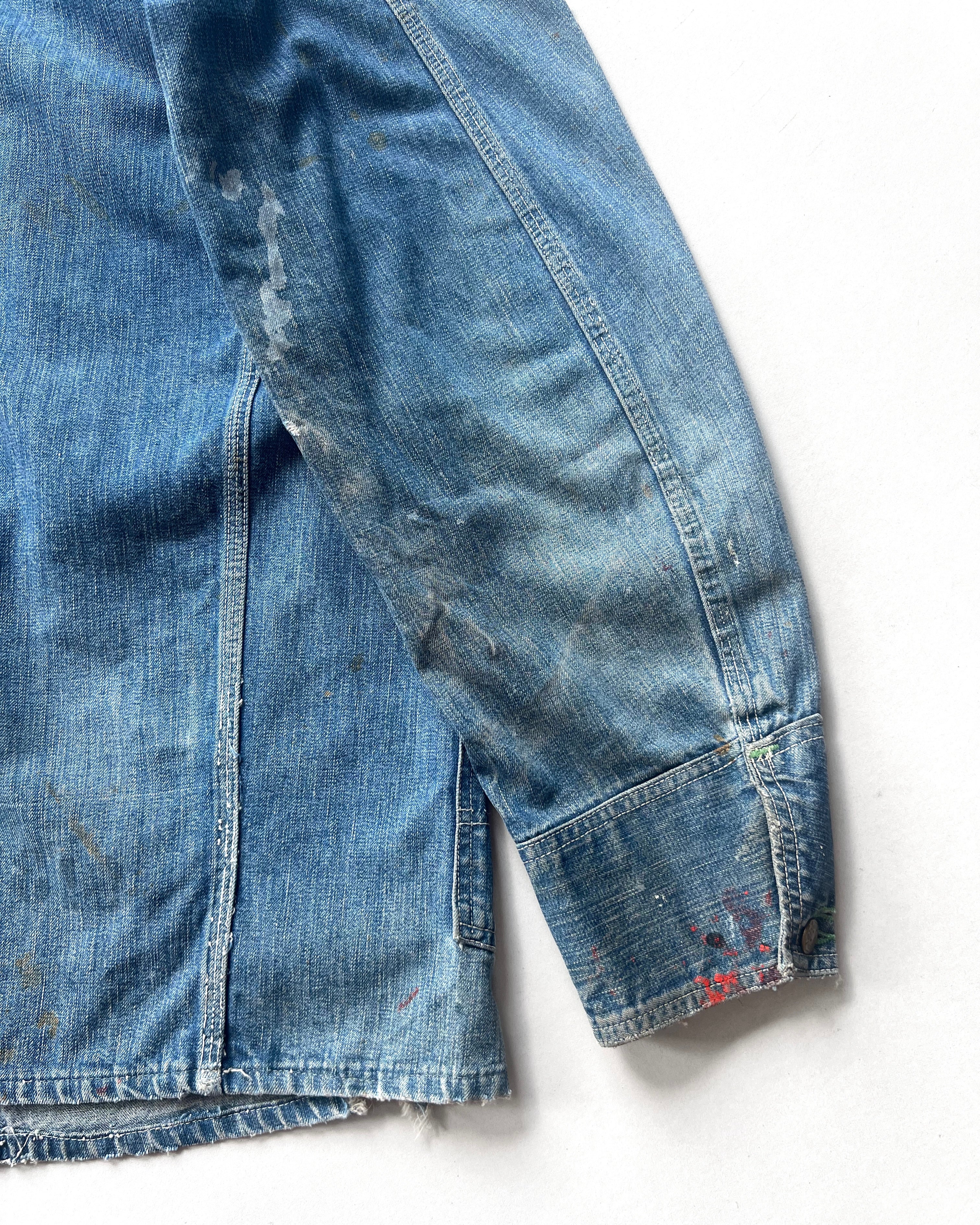 1940S OSHKOSH B'GOSH STENCILLED DENIM CHORE JACKET (L)