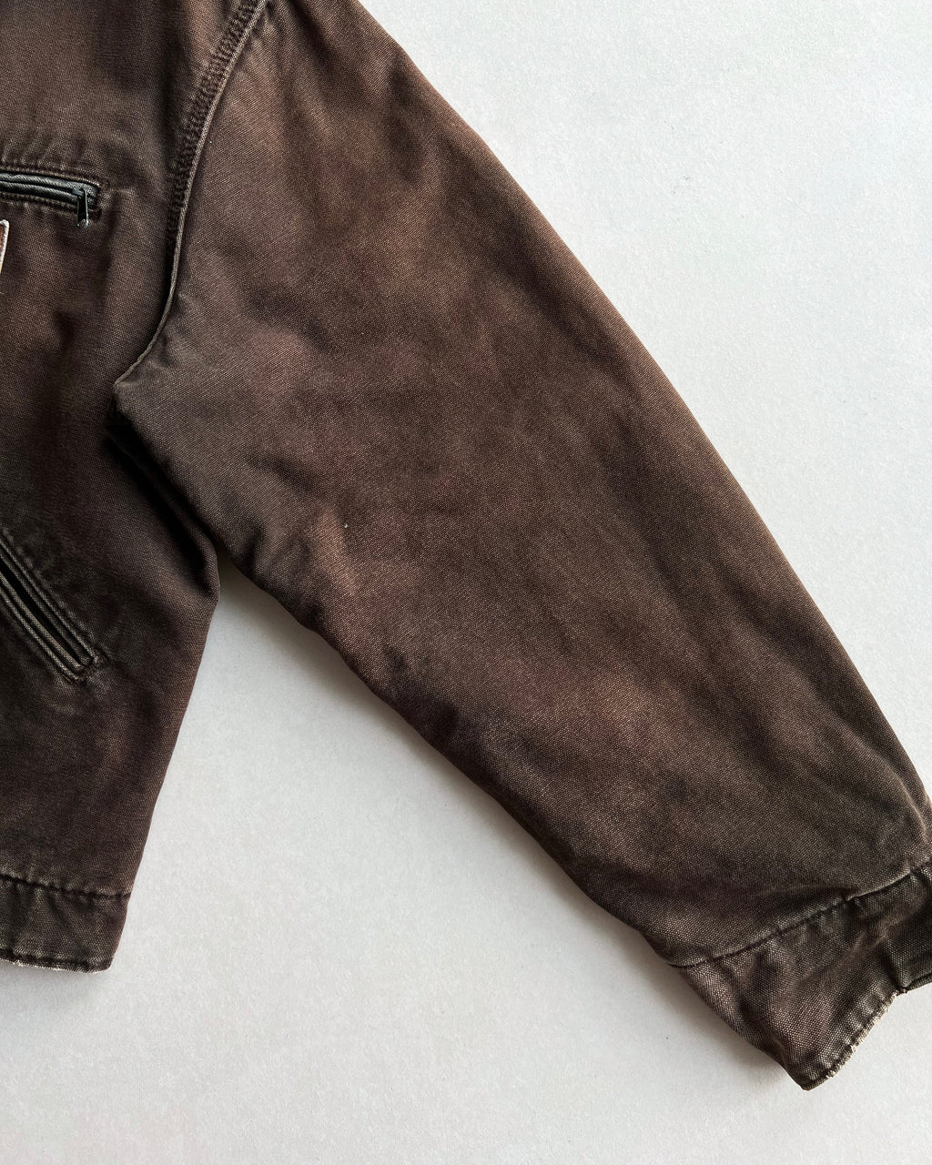 FADED CHOCOLATE CARHARTT DETROIT WORK JACKET (L)