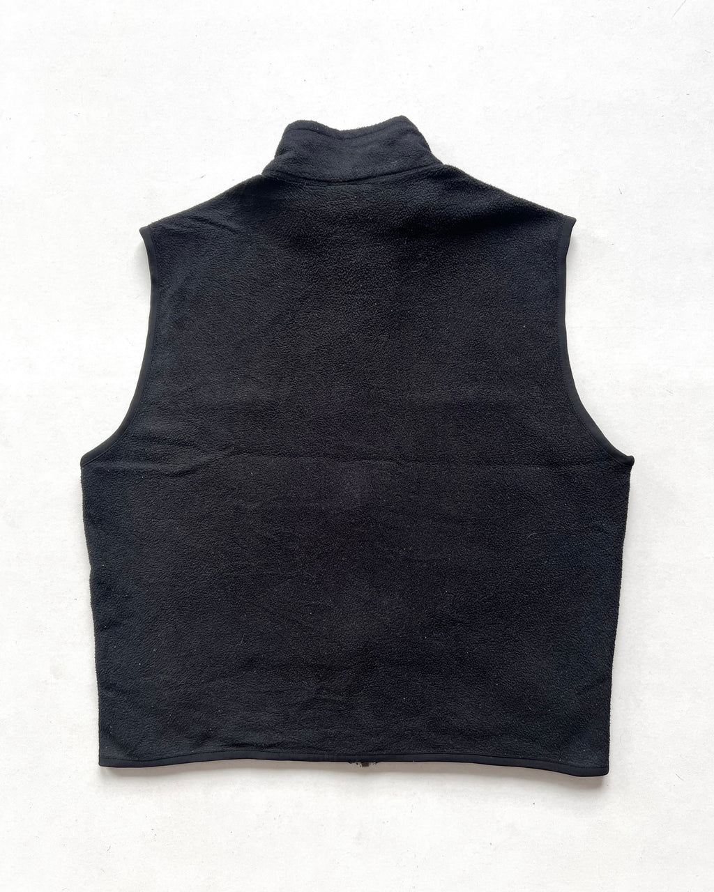 1990S PATAGONIA BLACK SYNCHILLA FLEECE VEST (L)