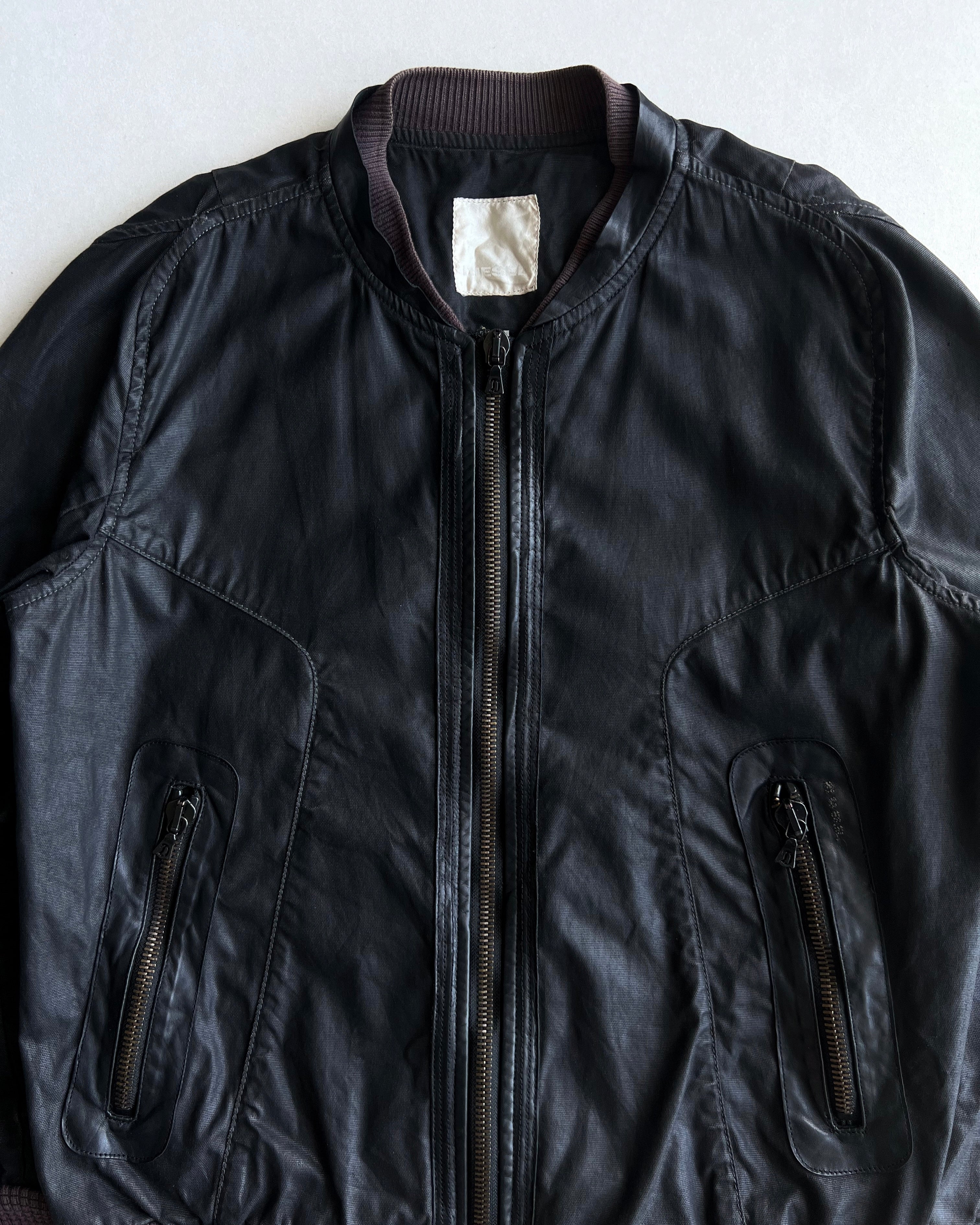 2000S WAXED COATED DIESEL BOMBER JACKET (M)
