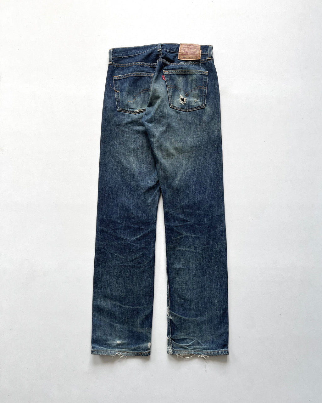 1990S DARK WASHED LEVI'S 501 JEANS (29)