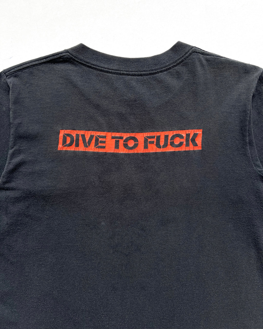 1990S 'LIVE TO F*CK, DIVE TO F*CK' SINGLE STITCH TEE (S)