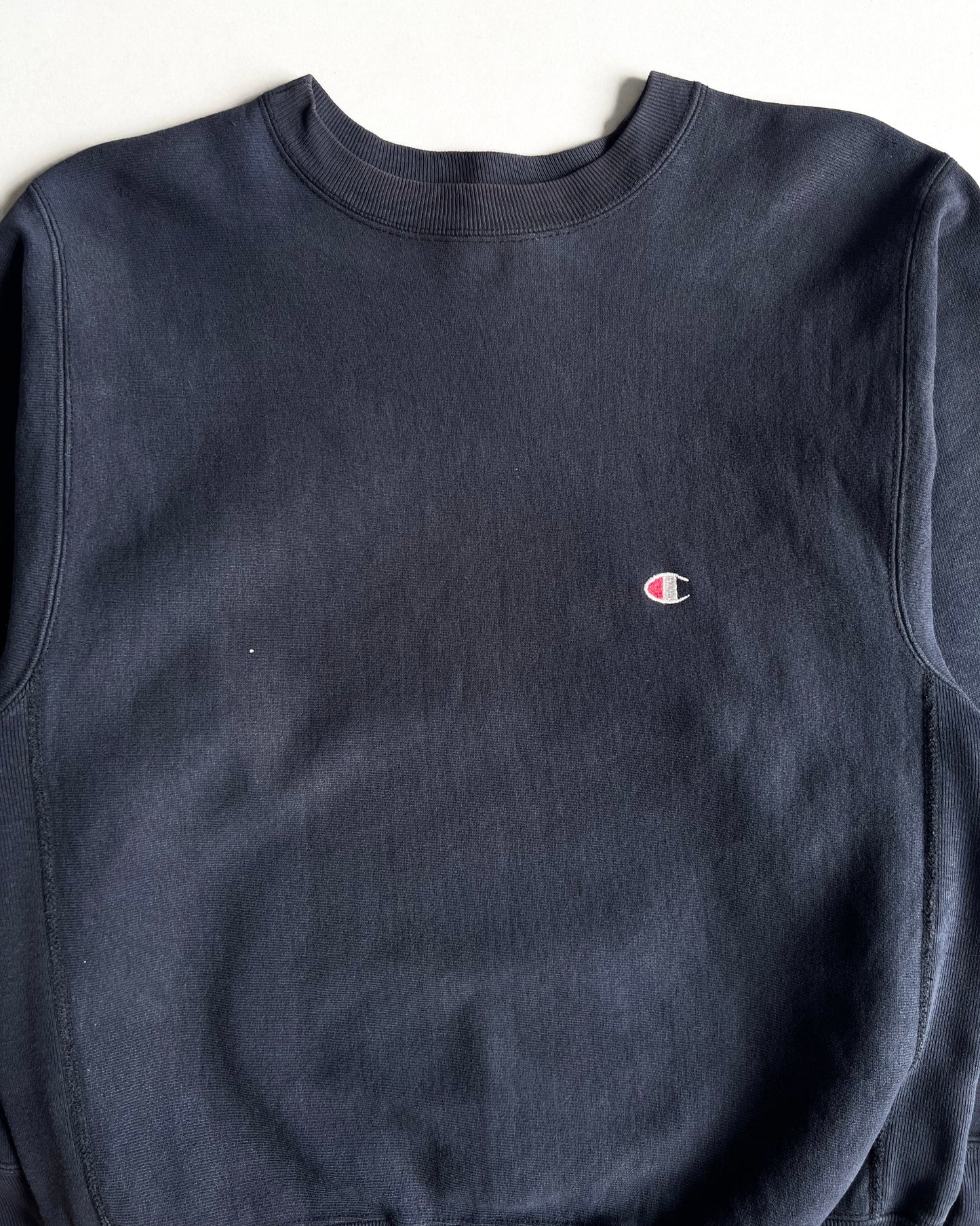 1990S NAVY CHAMPION REVERSE WEAVE LOGO SWEATSHIRT (M)