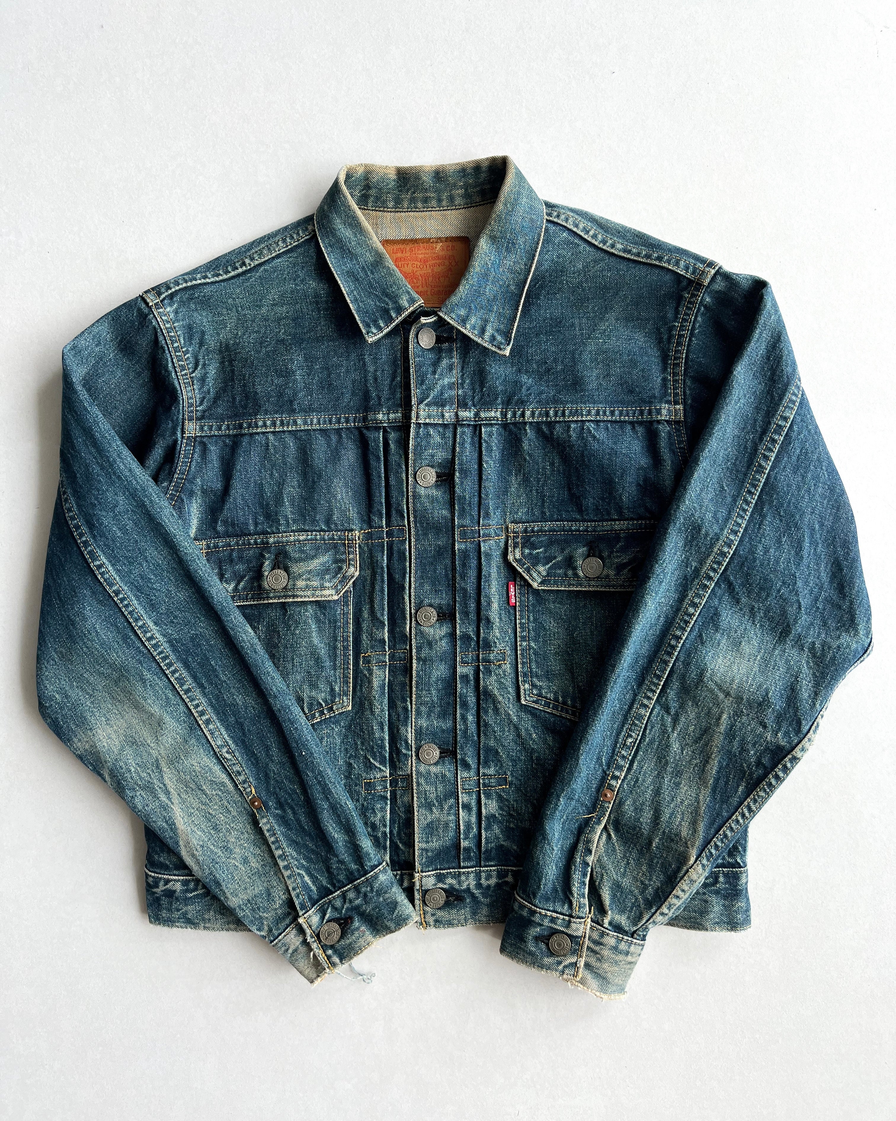 1990S FADED BIG E LEVI'S TYPE II SELVEDGE DENIM JACKET (M/L)