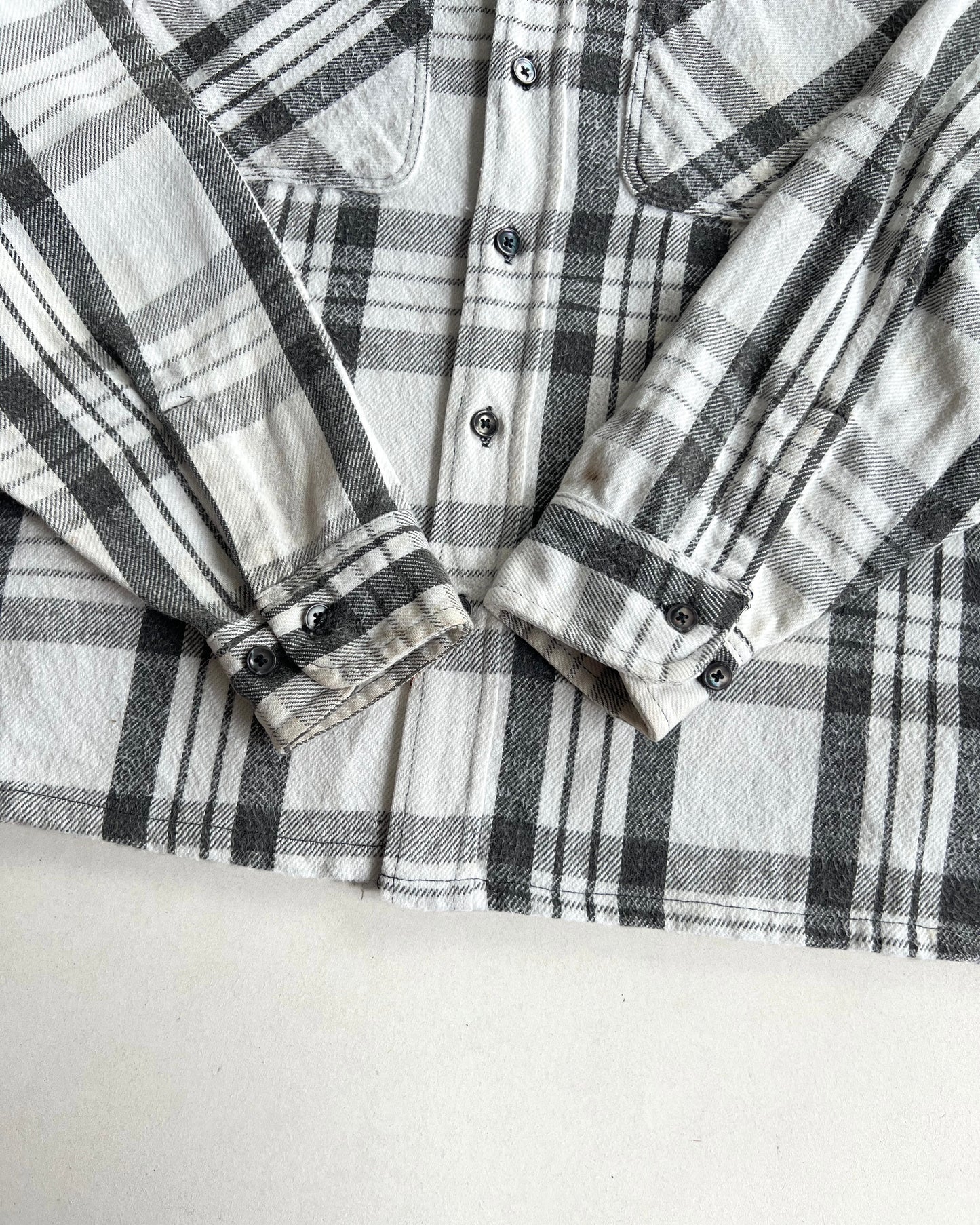 1980S BIG MAC ST. JOHN'S WHITE PLAID FLANNEL (L)