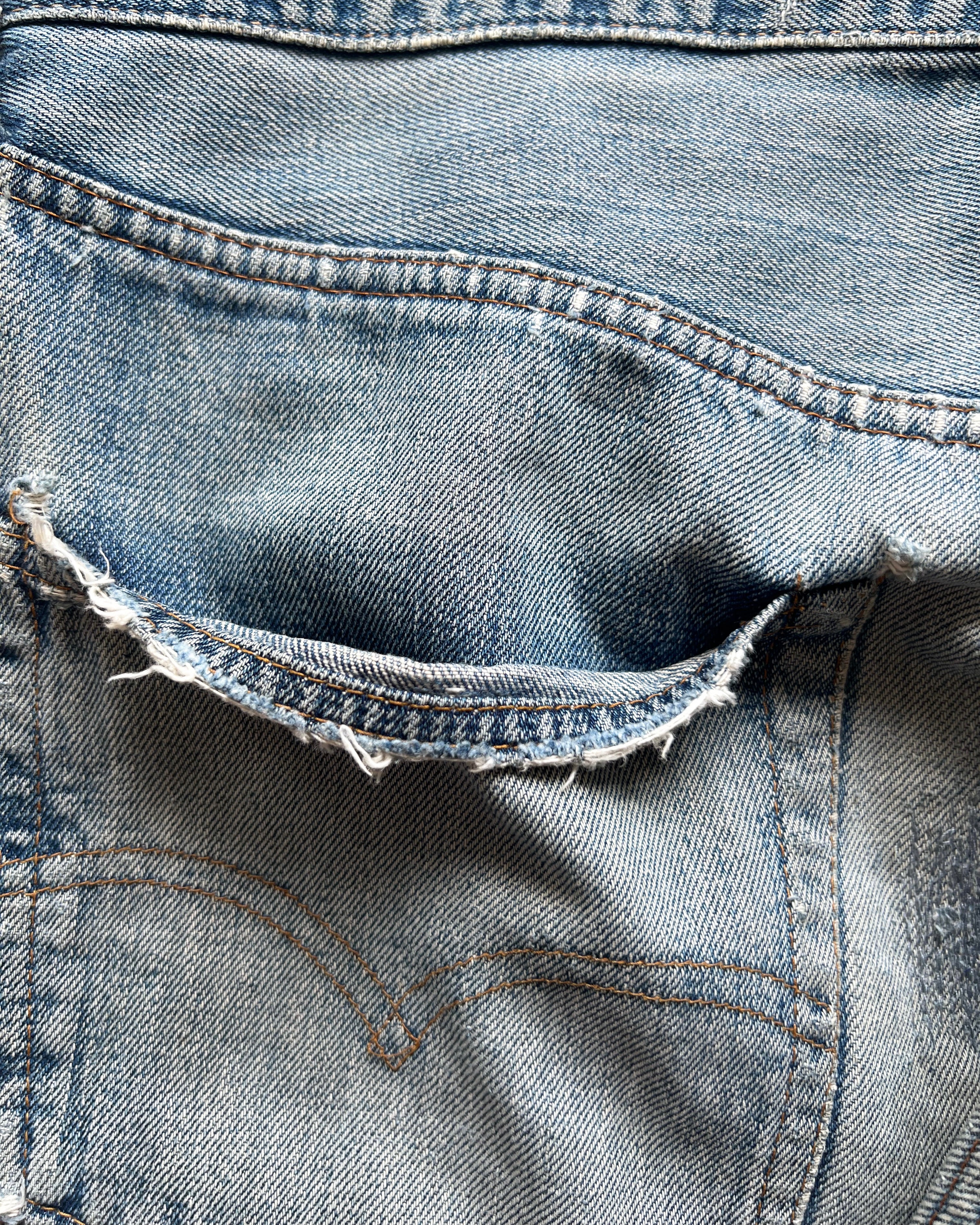 1970S LEVI'S 501 REDLINE SELVEDGE REPAIRED JEANS (38)