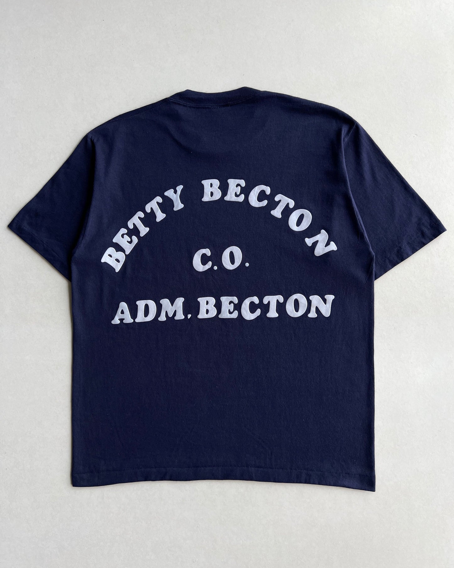 1980S 'ADM.BECTON C.O.' SINGLE STITCH TEE (L)