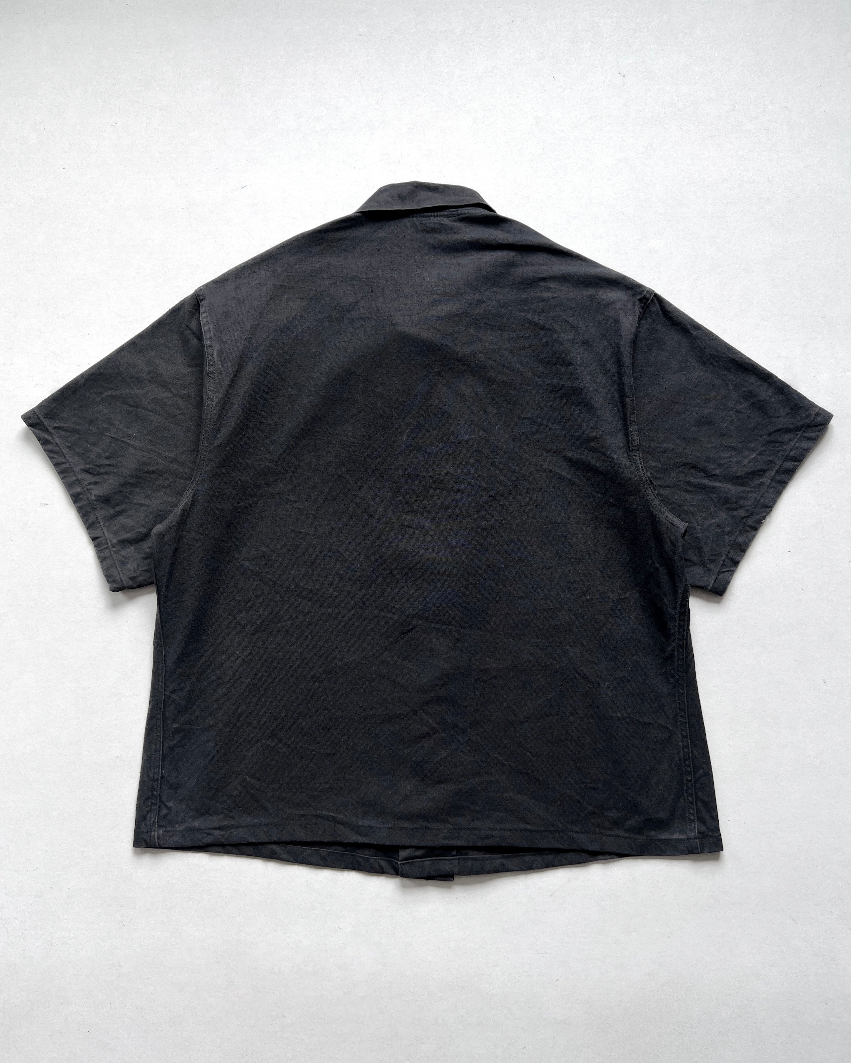 1960S BLACK GERMAN SINGLE POCKET MILITARY SHIRT (L)