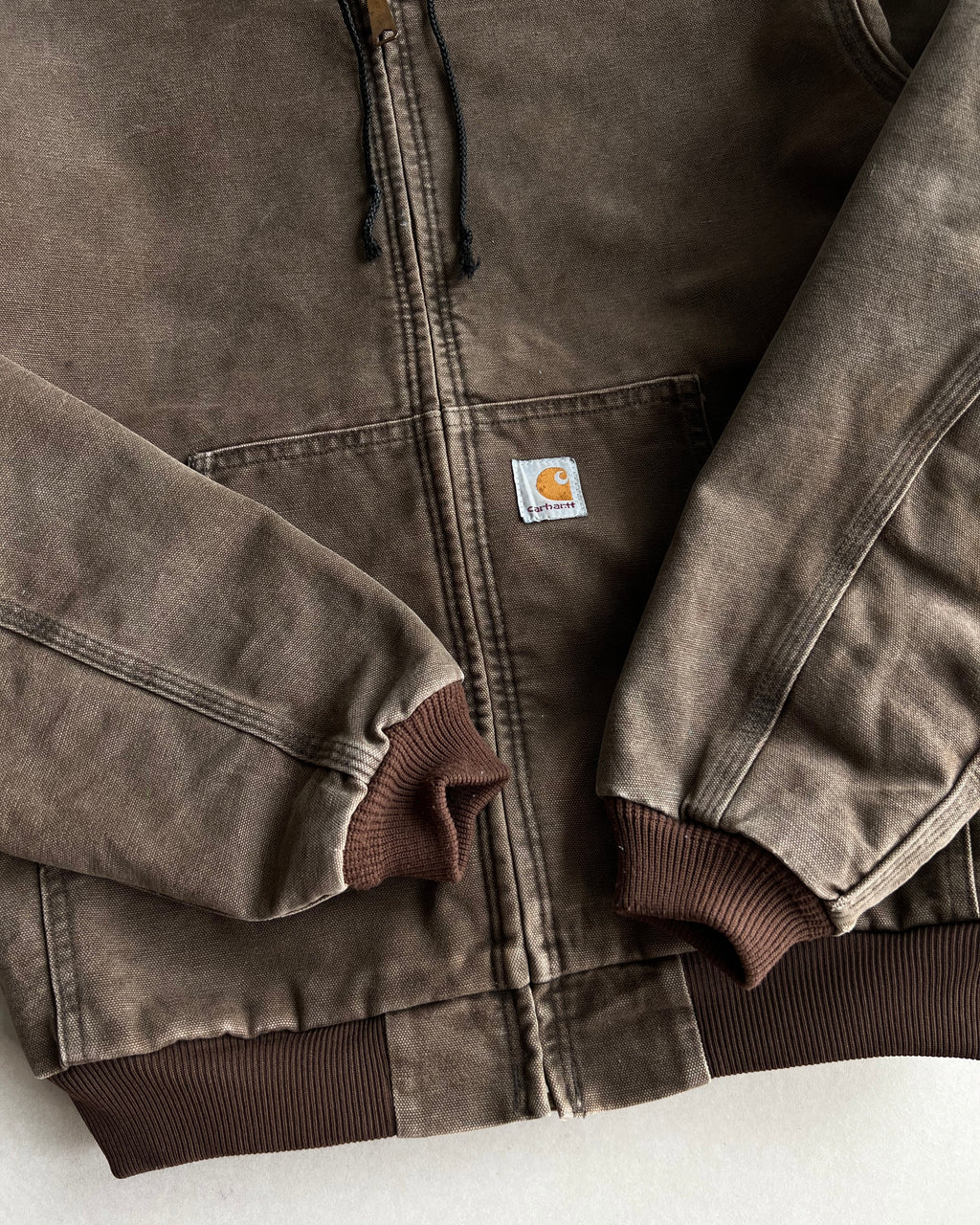 BROWN CARHARTT HOODED WORK JACKET (M/L)