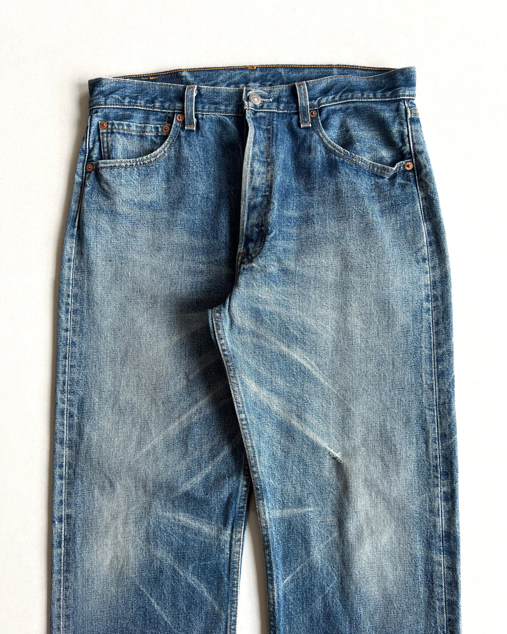 1990S FADED LEVI'S 501 JEANS (34)