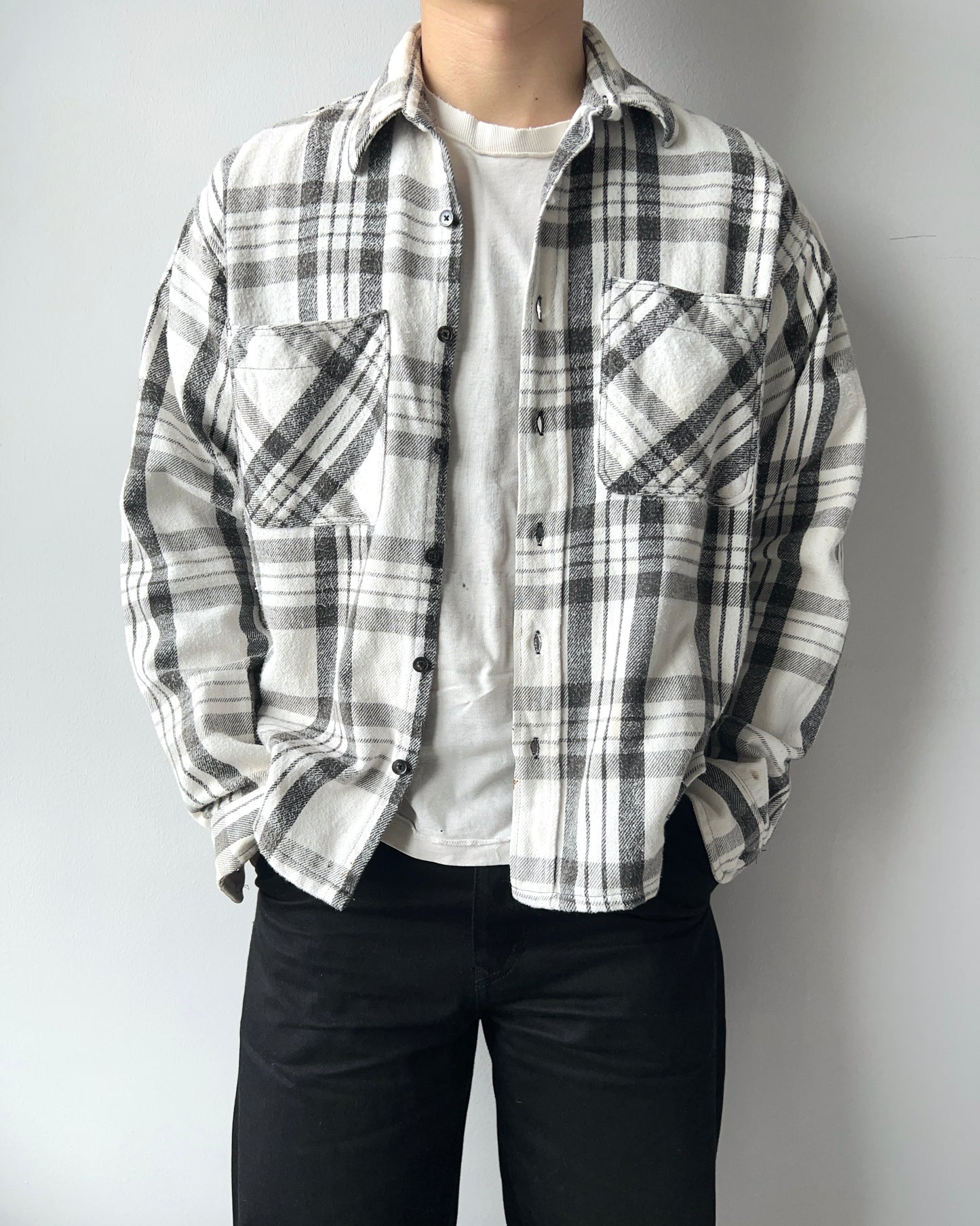 1980S BIG MAC ST. JOHN'S WHITE PLAID FLANNEL (L)