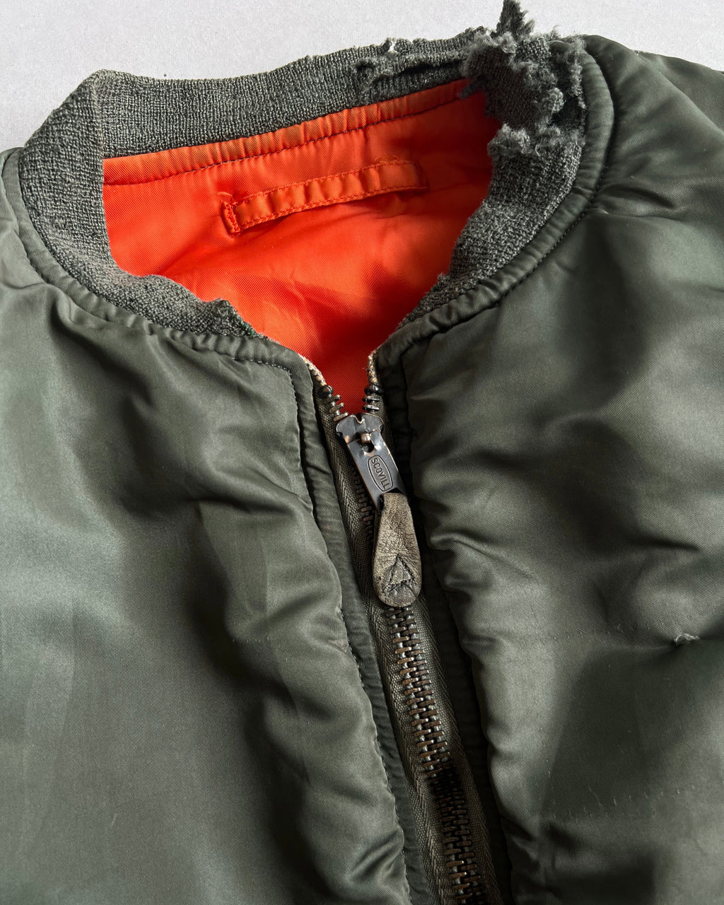 1960S ALPHA INDUSTRIES USAF MA-1 FLIGHT JACKET (XL)