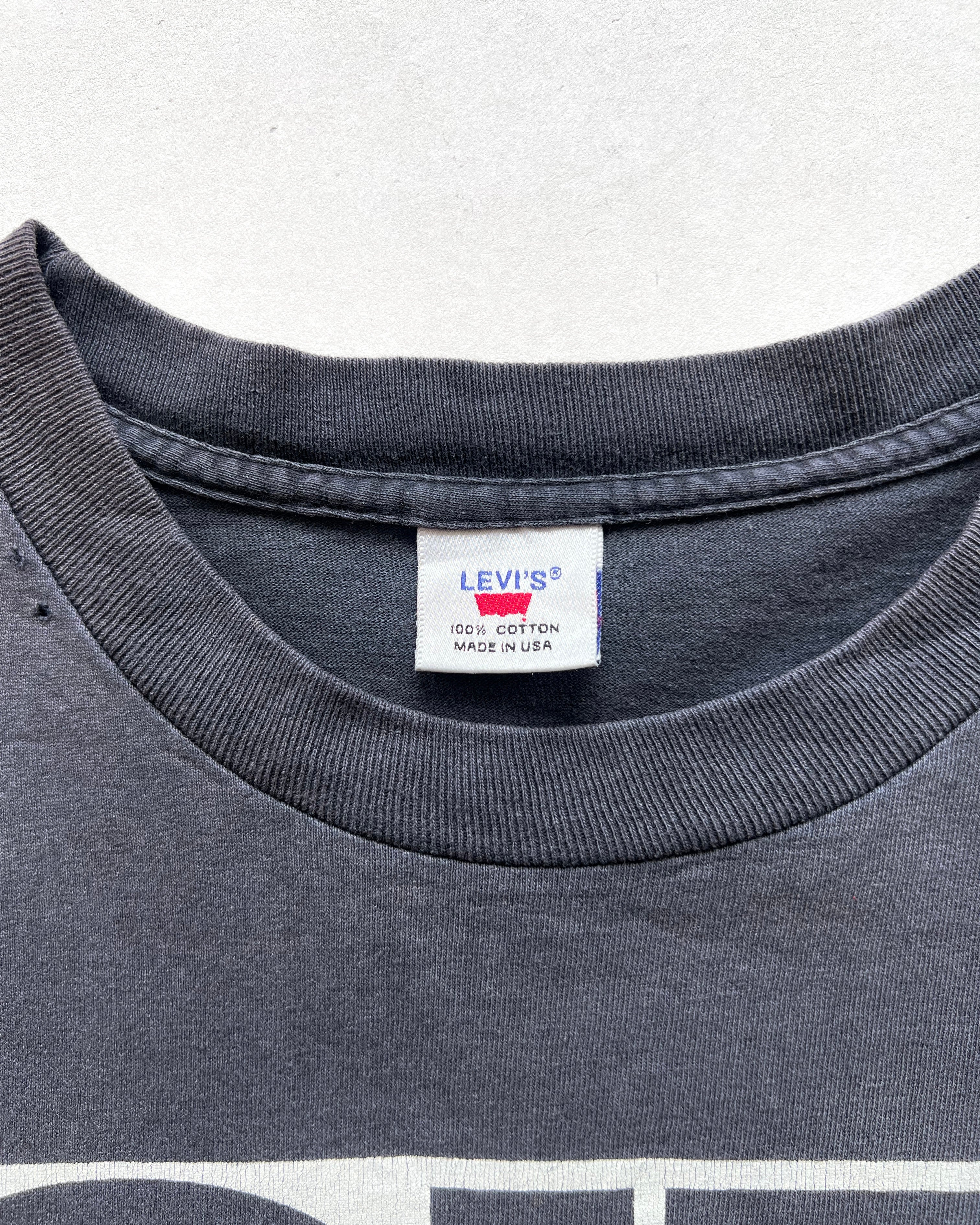 1990S FADED LEVI'S 'SIT ON IT' SINGLE STITCH TEE (L)