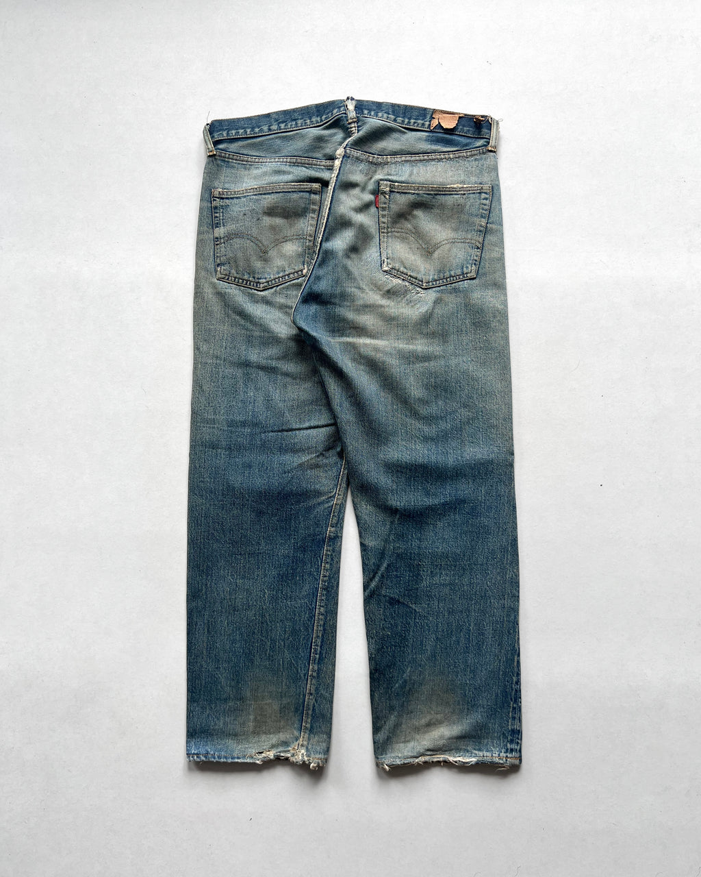 1970S FADED LEVI'S BIG E 501 REPAIRED SELVEDGE JEANS (36)