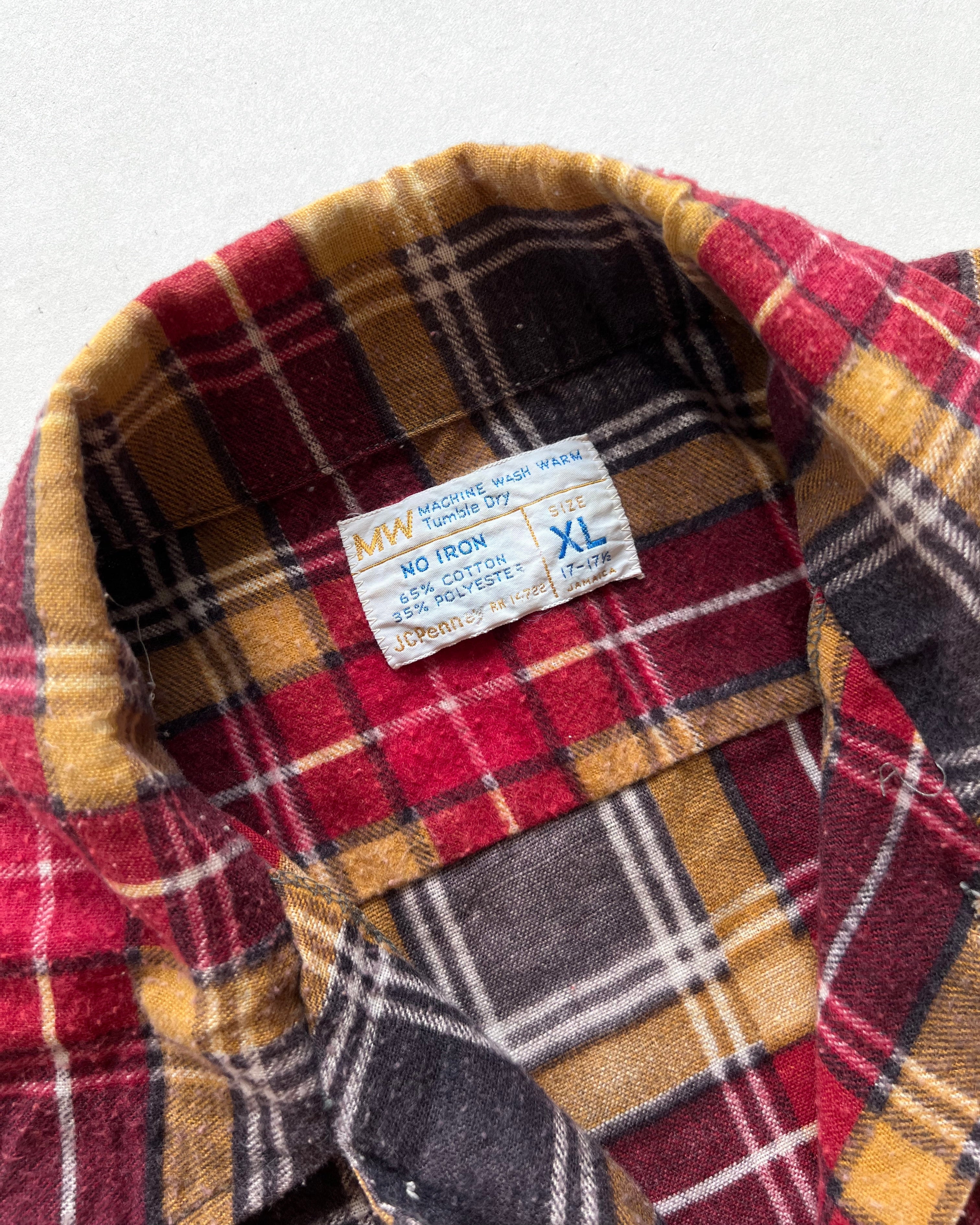 1970S JC PENNEY RED PLAID FLANNEL (XL)