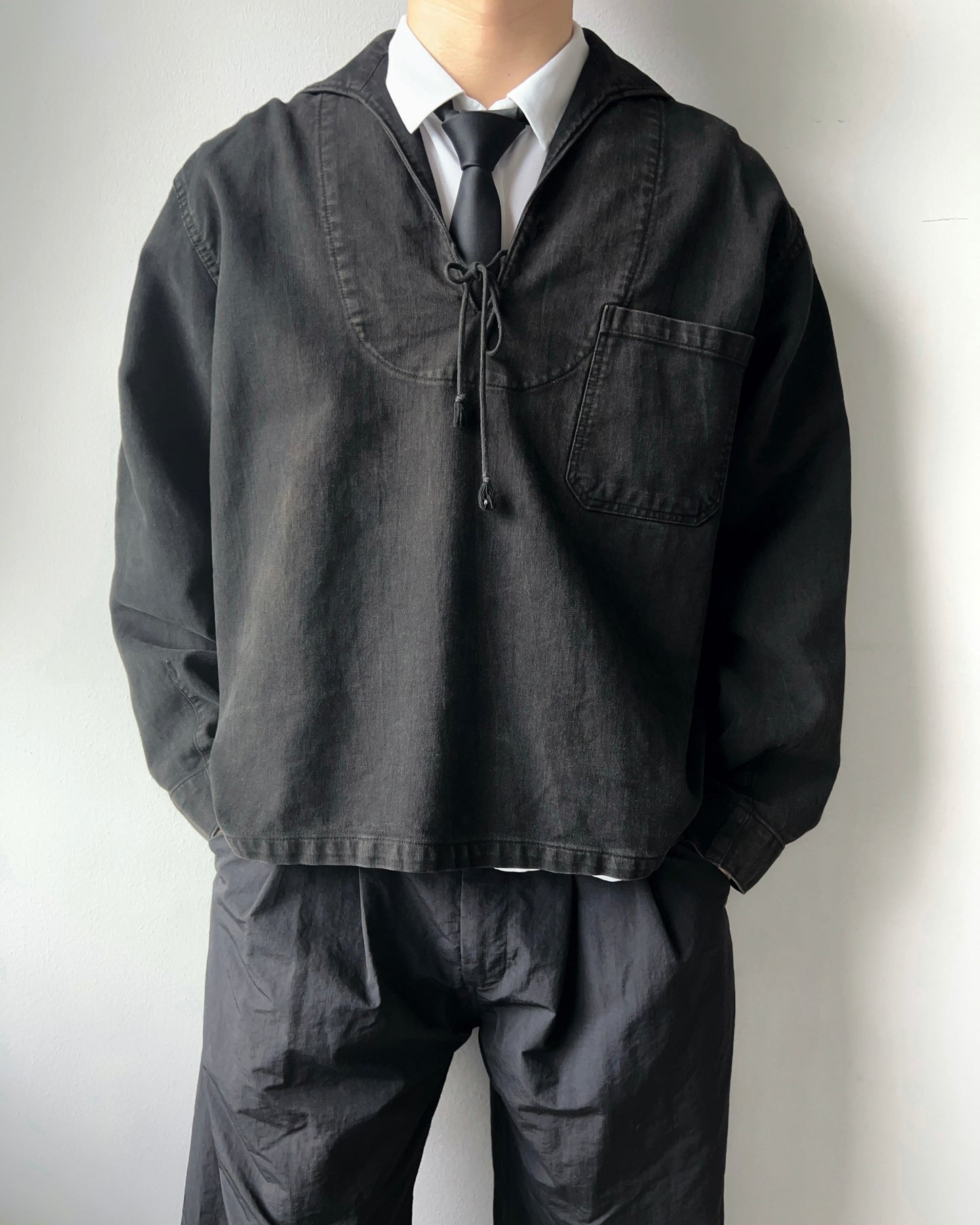 1950S OVERDYED BLACK GERMAN NAVY SAILOR SMOCK (L)