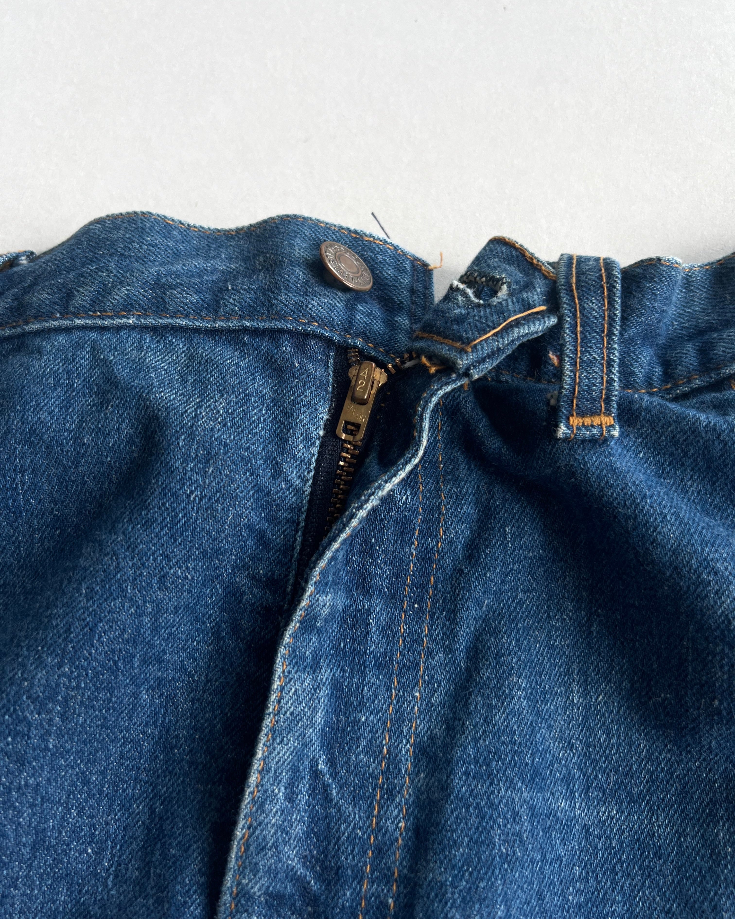 1970S DARK WASHED LEVI'S 646 BOOTCUT JEANS (38X29)