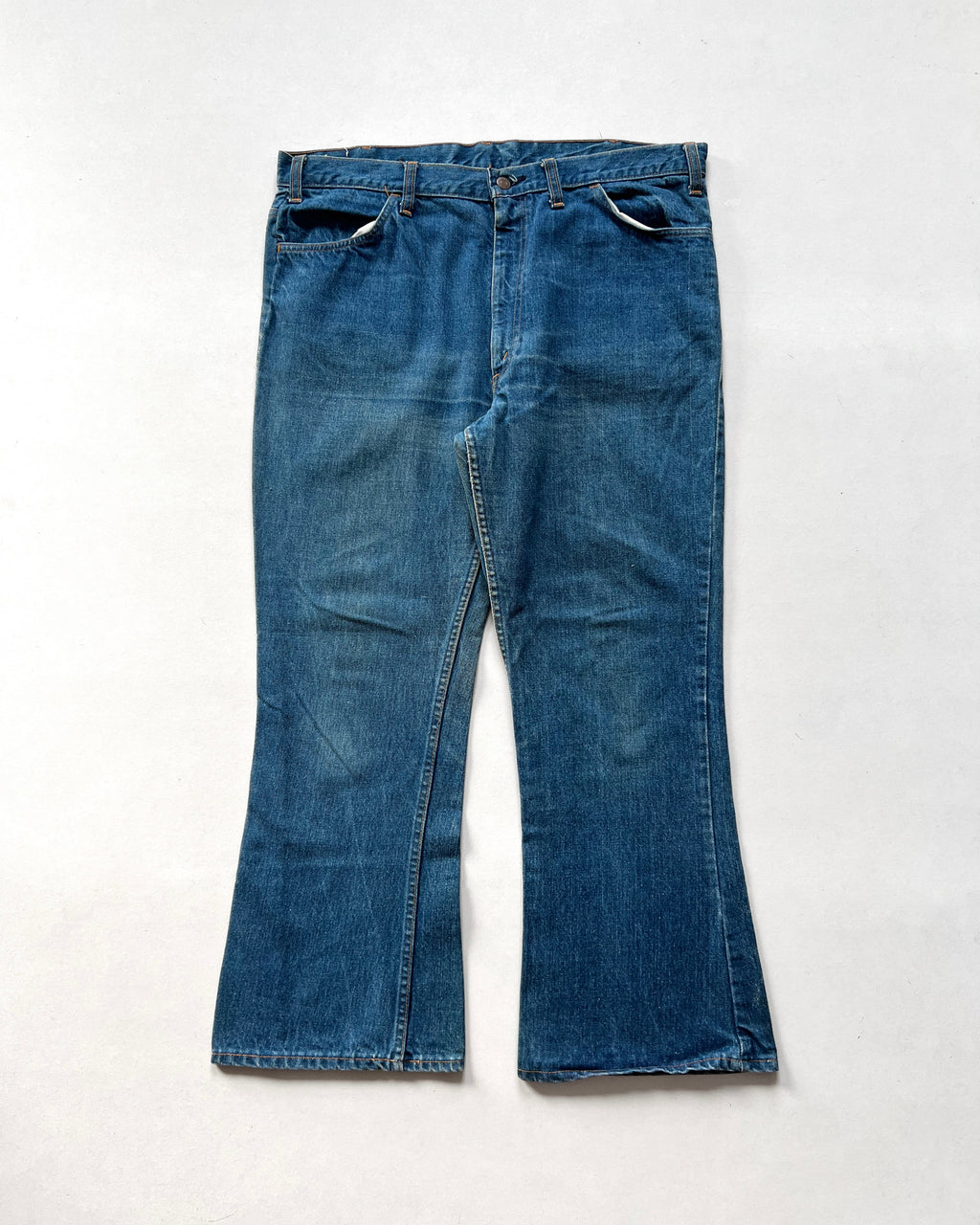 1970S DARK WASHED LEVI'S 646 BOOTCUT JEANS (38)