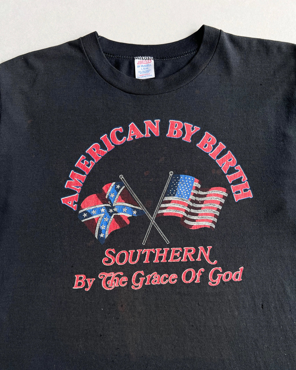 1980S 'AMERICAN BY BIRTH, SOUTHERN BY THE GRACE OF GOD' TEE (L)