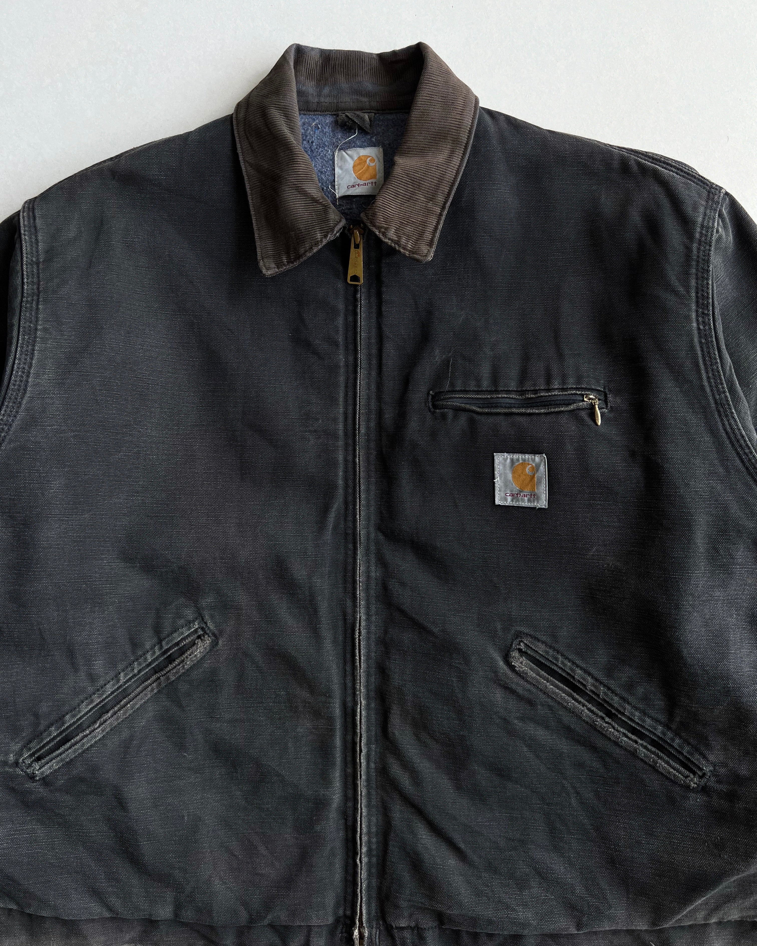 FADED BLACK CARHARTT DETROIT WORK JACKET (L/XL)