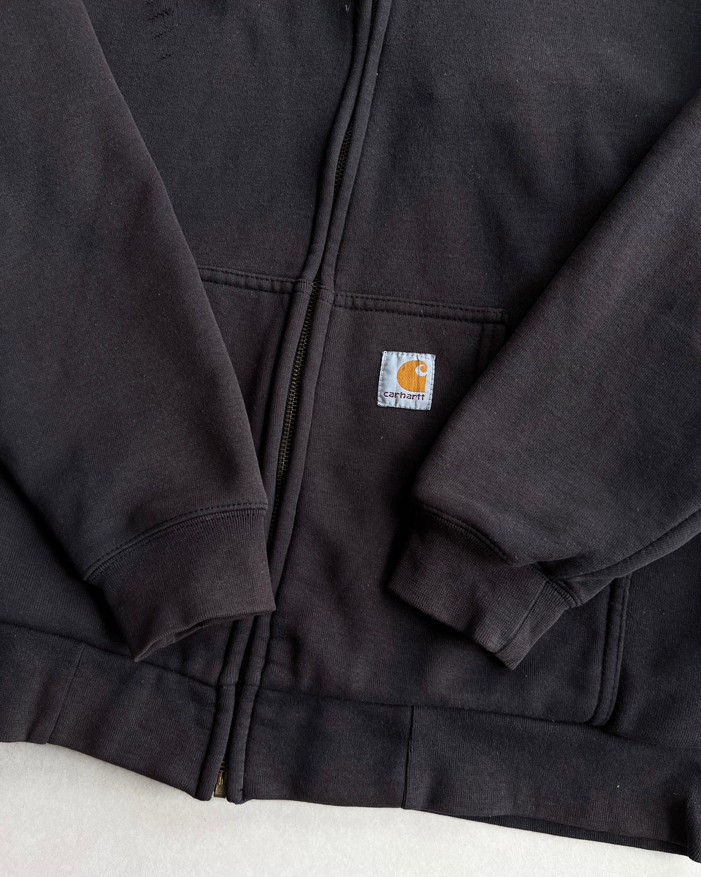 1990S FADED BLACK CARHARTT LOGO ZIP-UP HOODIE (M/L)