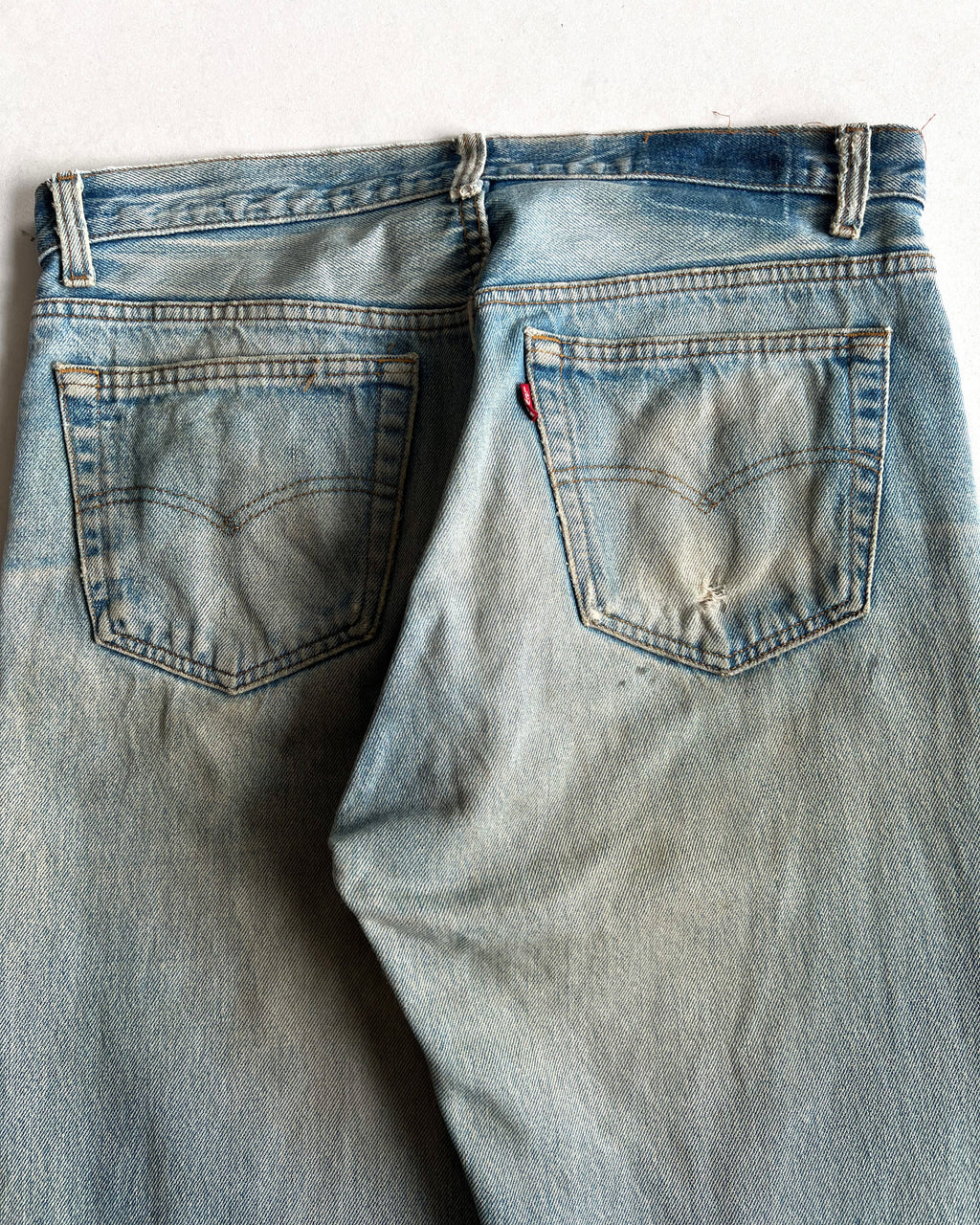 1980S FADED LEVI'S 501 JEANS (34)