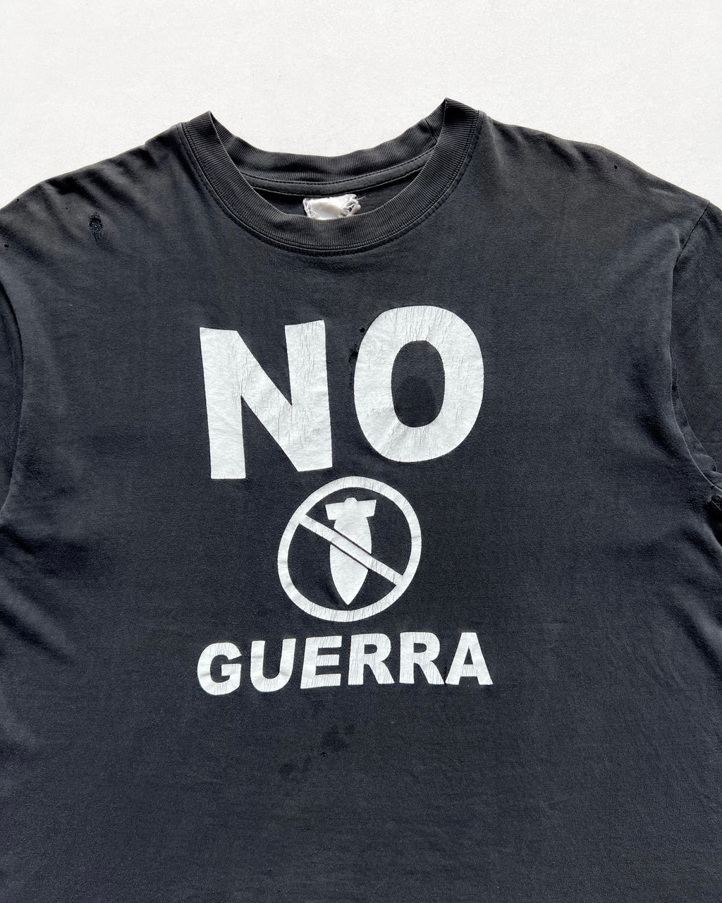 1990S FADED 'NO GUERRA' TEE (L)