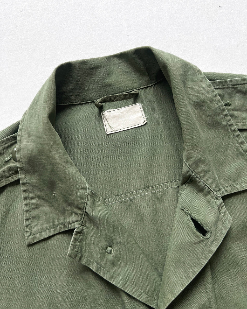 1960S US ARMY 2ND PATTERN SLANT POCKET POPLIN JUNGLE JACKET (M)