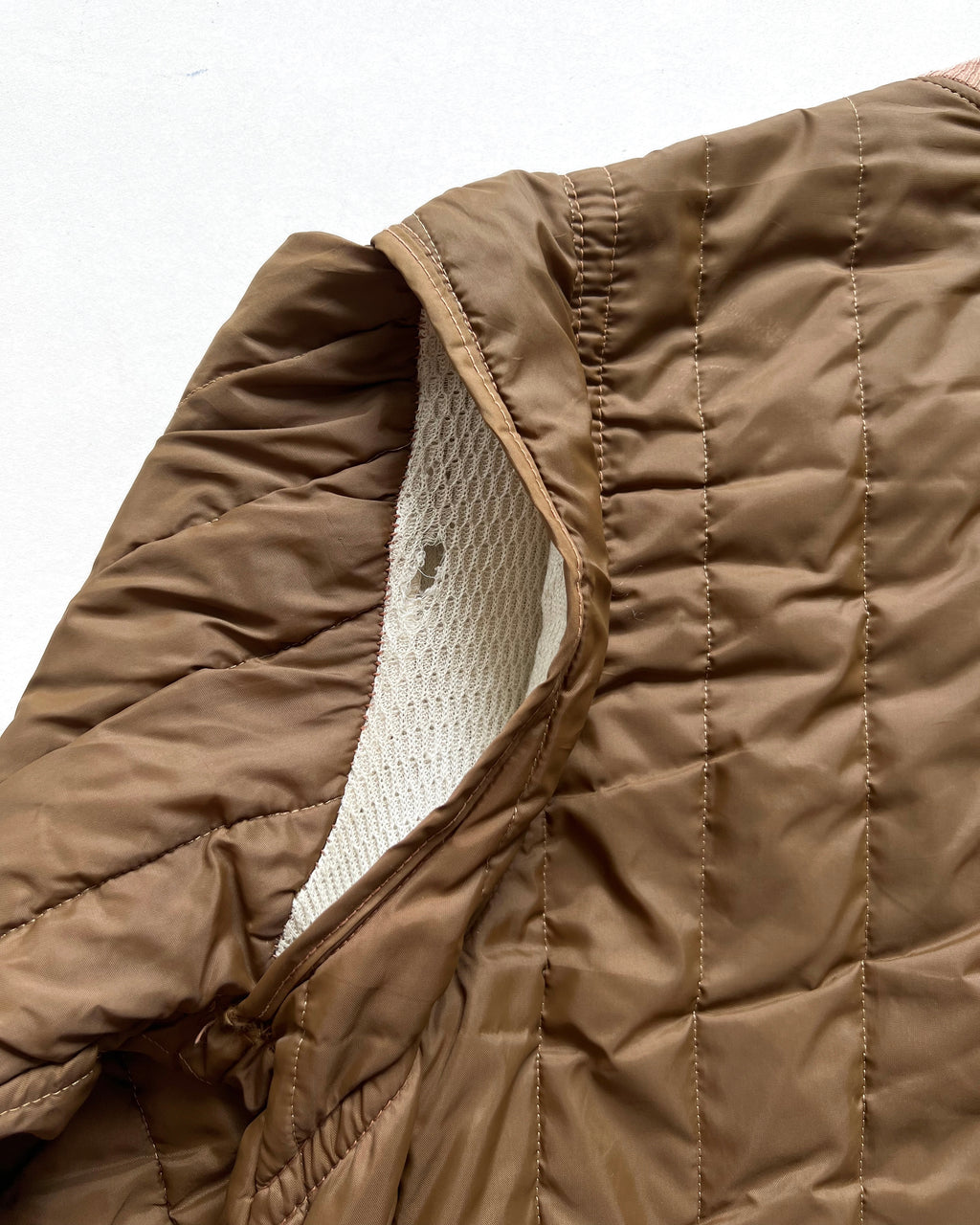 1960S QUILTED NYLON LINER JACKET (L)