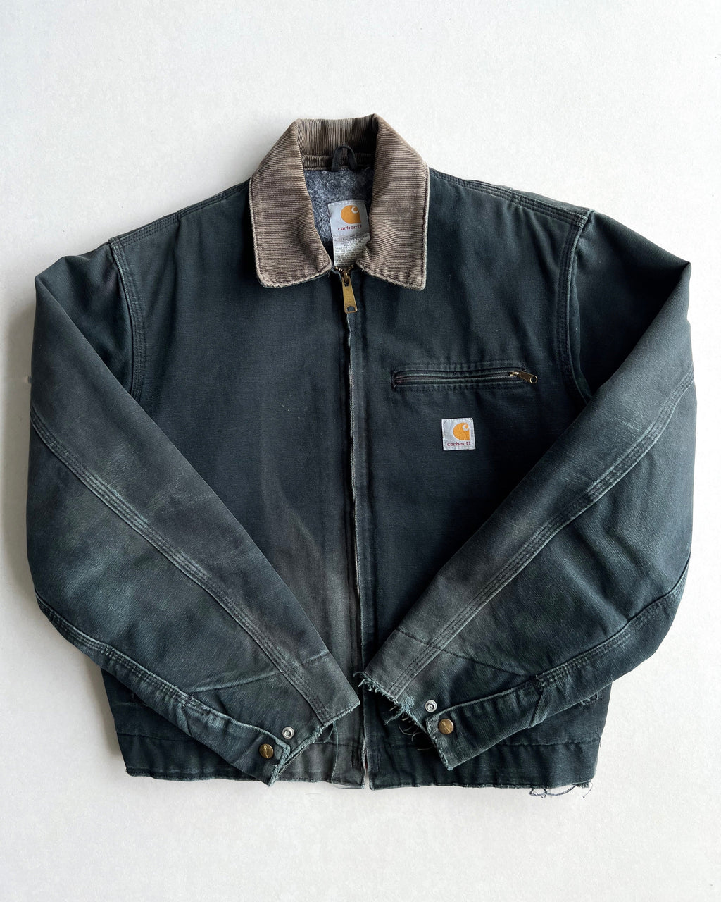 SUN FADED BLACK CARHARTT DETROIT WORK JACKET (M/L)