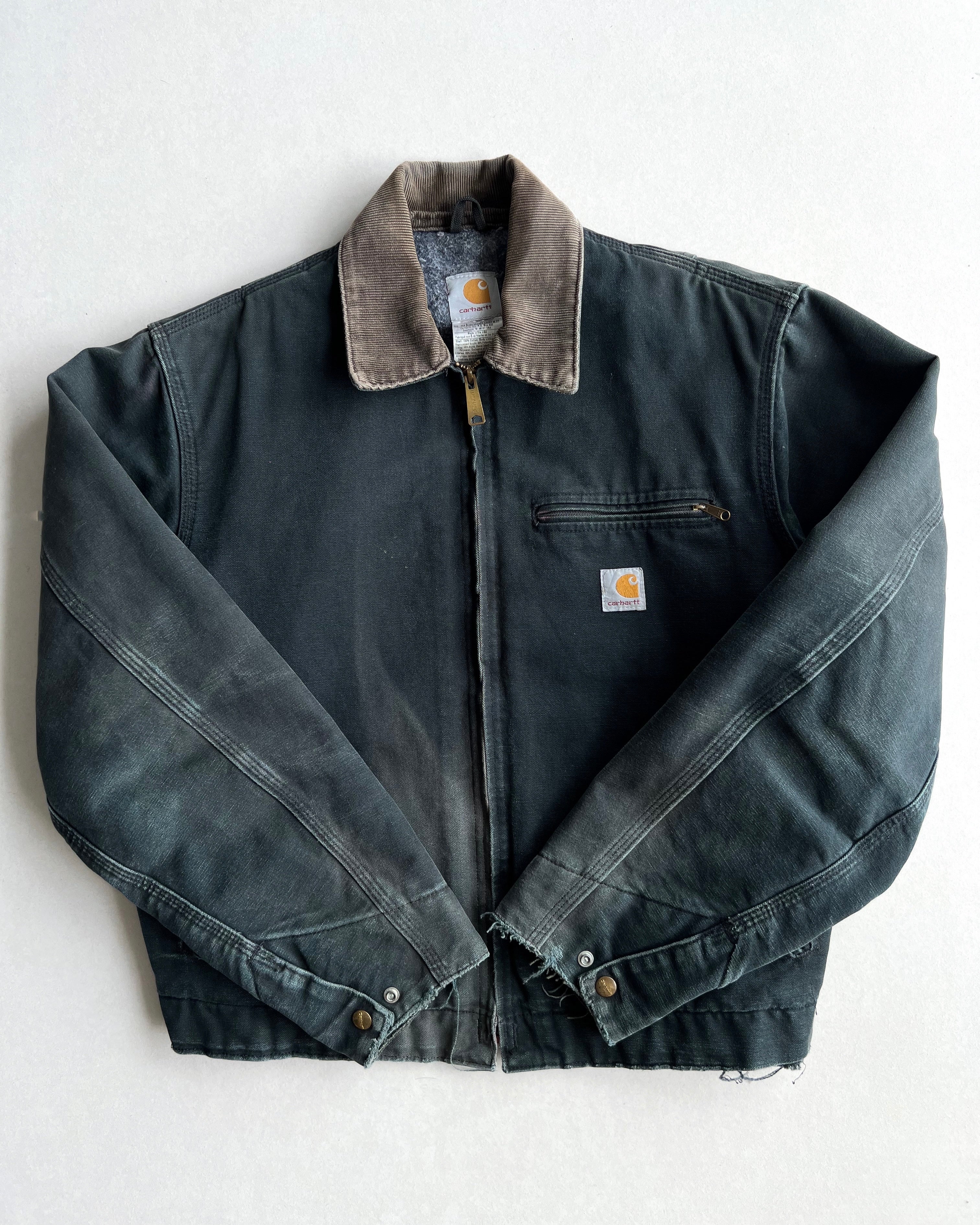 SUN FADED BLACK CARHARTT DETROIT WORK JACKET (M/L)