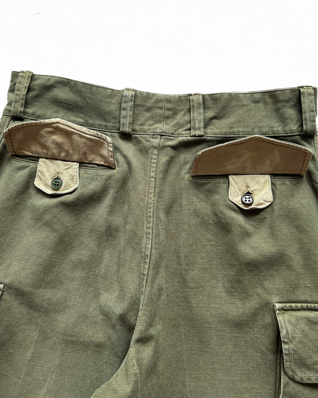 1950S FRENCH ARMY M-47 CUTT-OFF CARGO SHORTS (34)