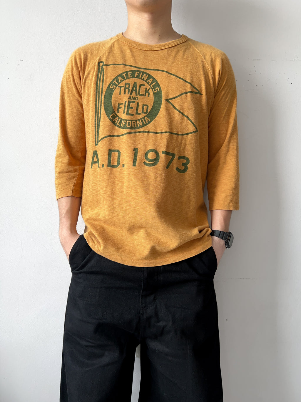 1970S 'STATE FINALS TRACK & FIELD CALIFORNIA' 3/4 TEE (M)