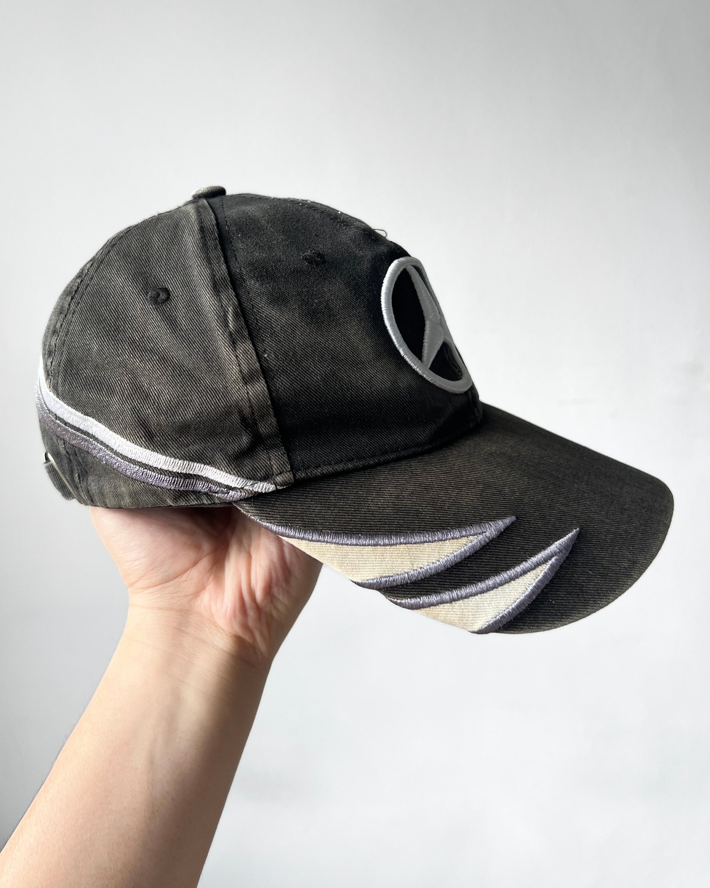 2000S FADED MERCEDES AMG CAP (OS)