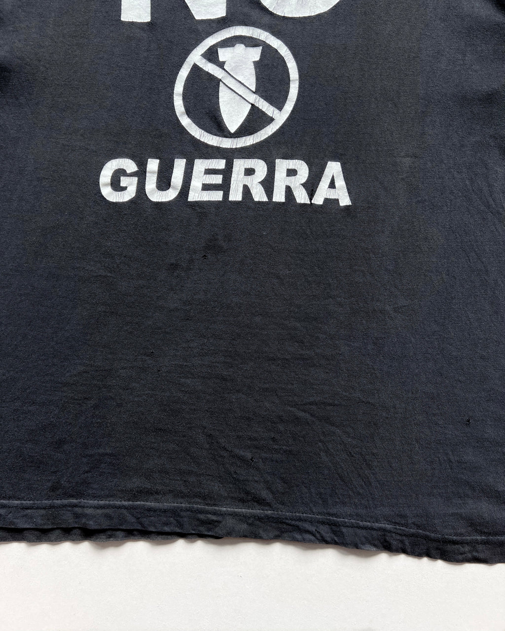 1990S FADED 'NO GUERRA' TEE (L)