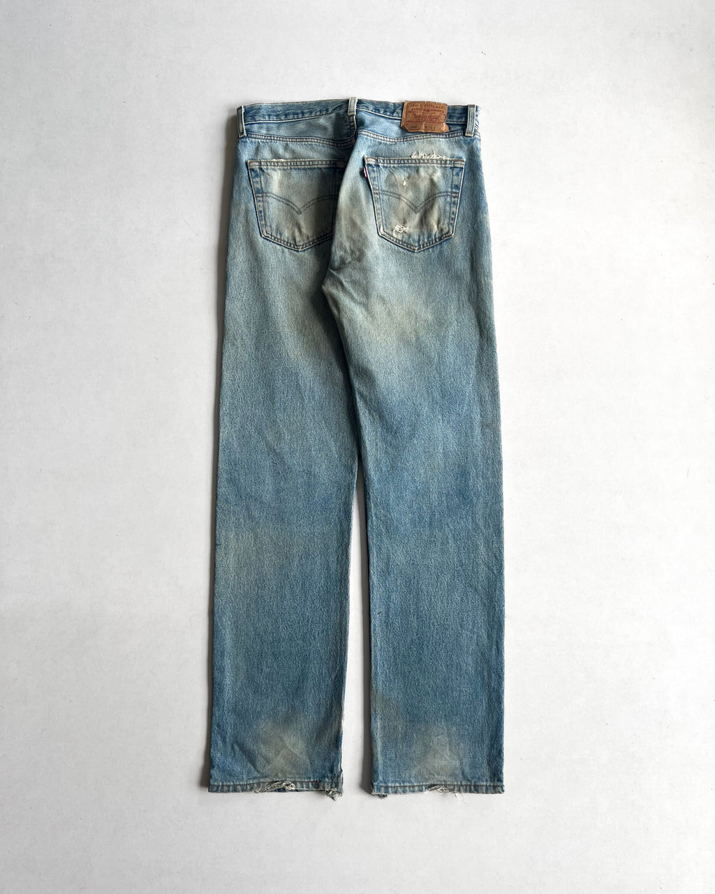 1990S FADED WASHED LEVI'S 501 JEANS (33)