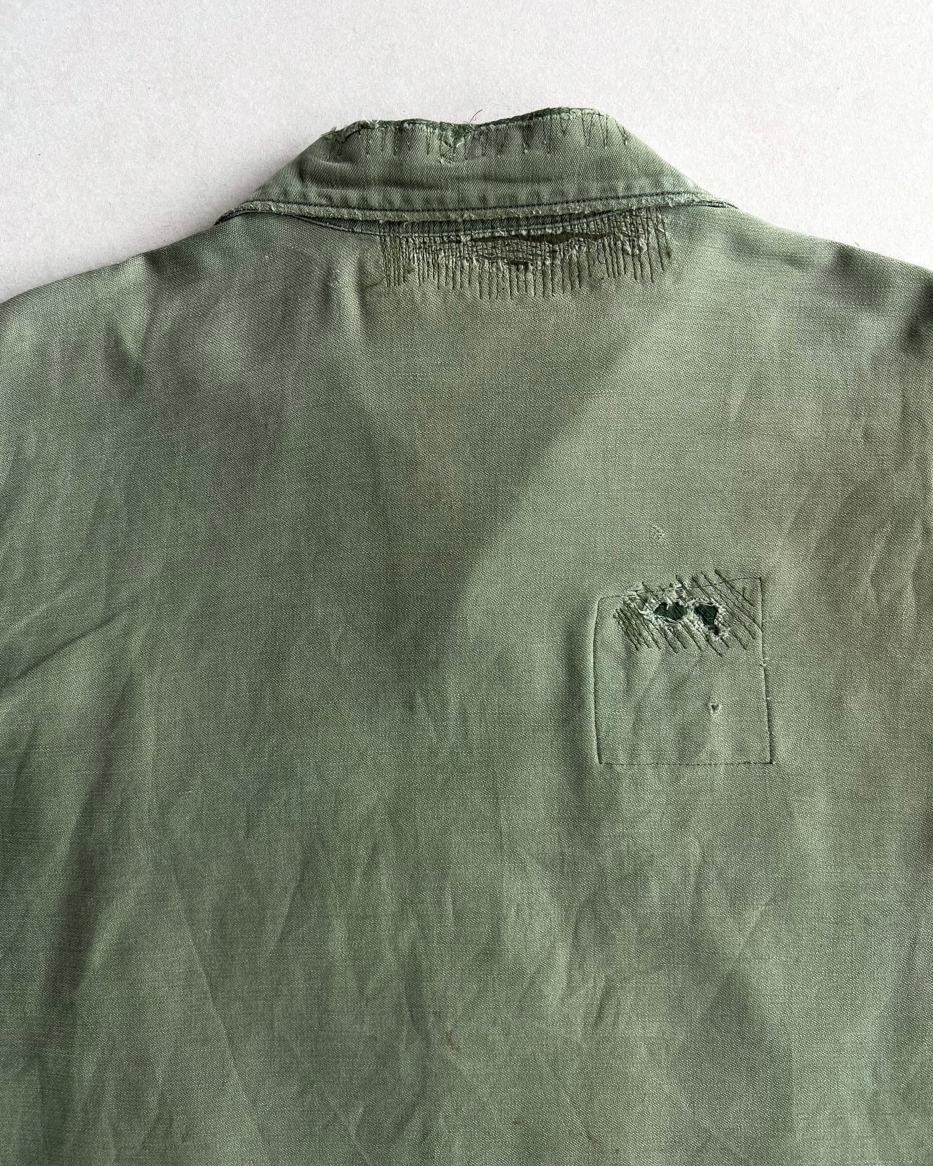 1960S US ARMY OG-107 3RD PATTERN REPAIRED SHIRT (L)