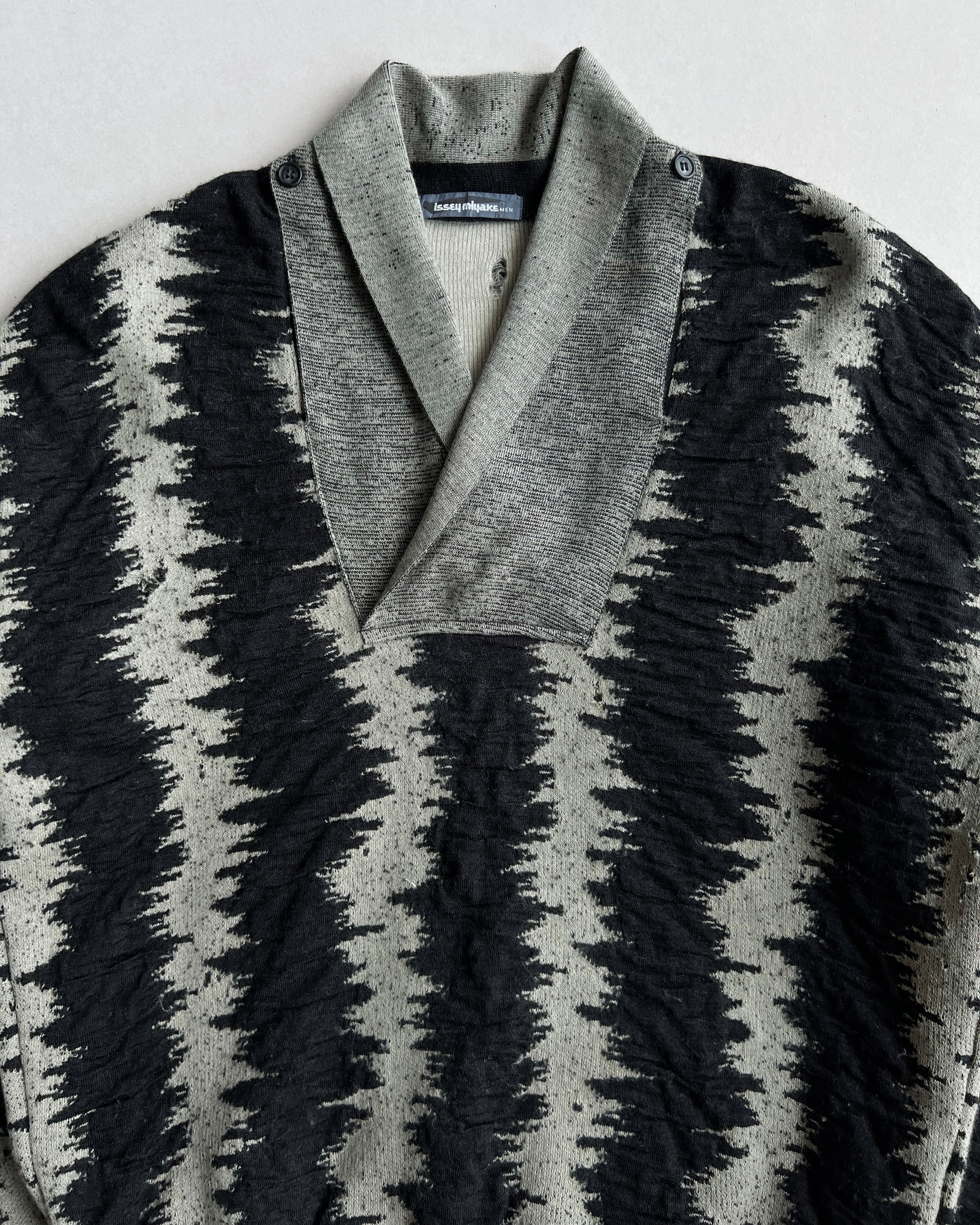 1980S ISSEY MIYAKE STRIPES SHAWL COLLAR KNITWEAR (L)